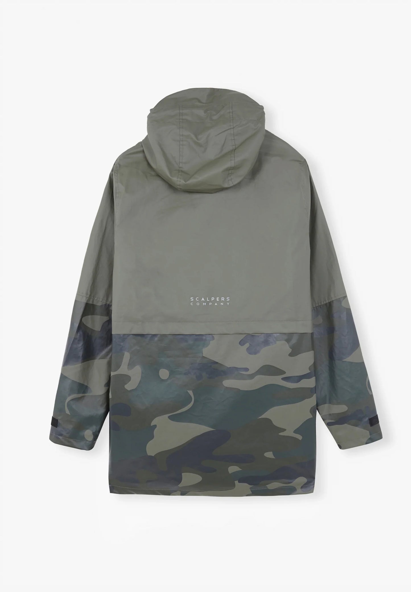 WATERPROOF CAMOUFLAGE JACKET