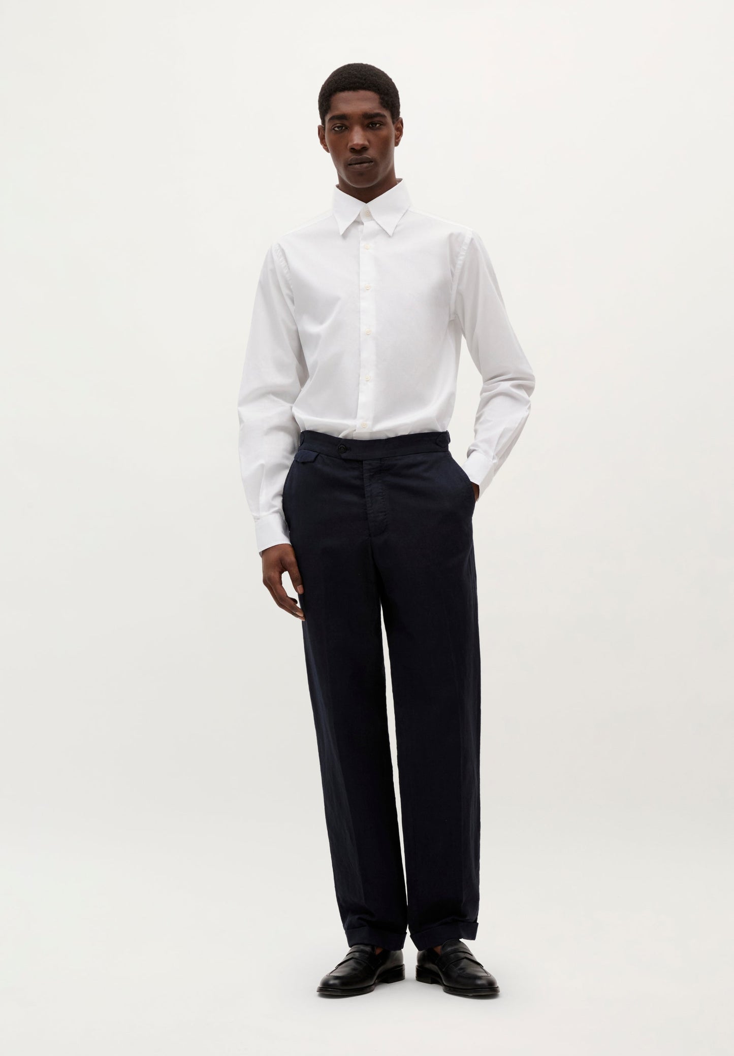CLASSIC DRESS SHIRT