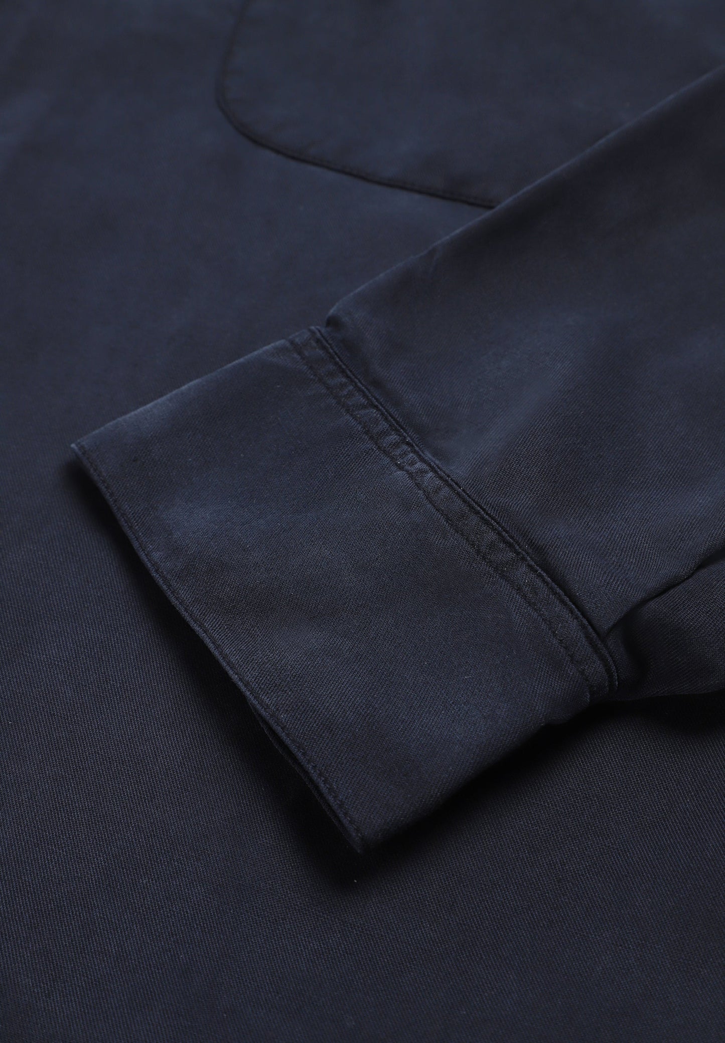 LIGHTWEIGHT LINEN SHIRT