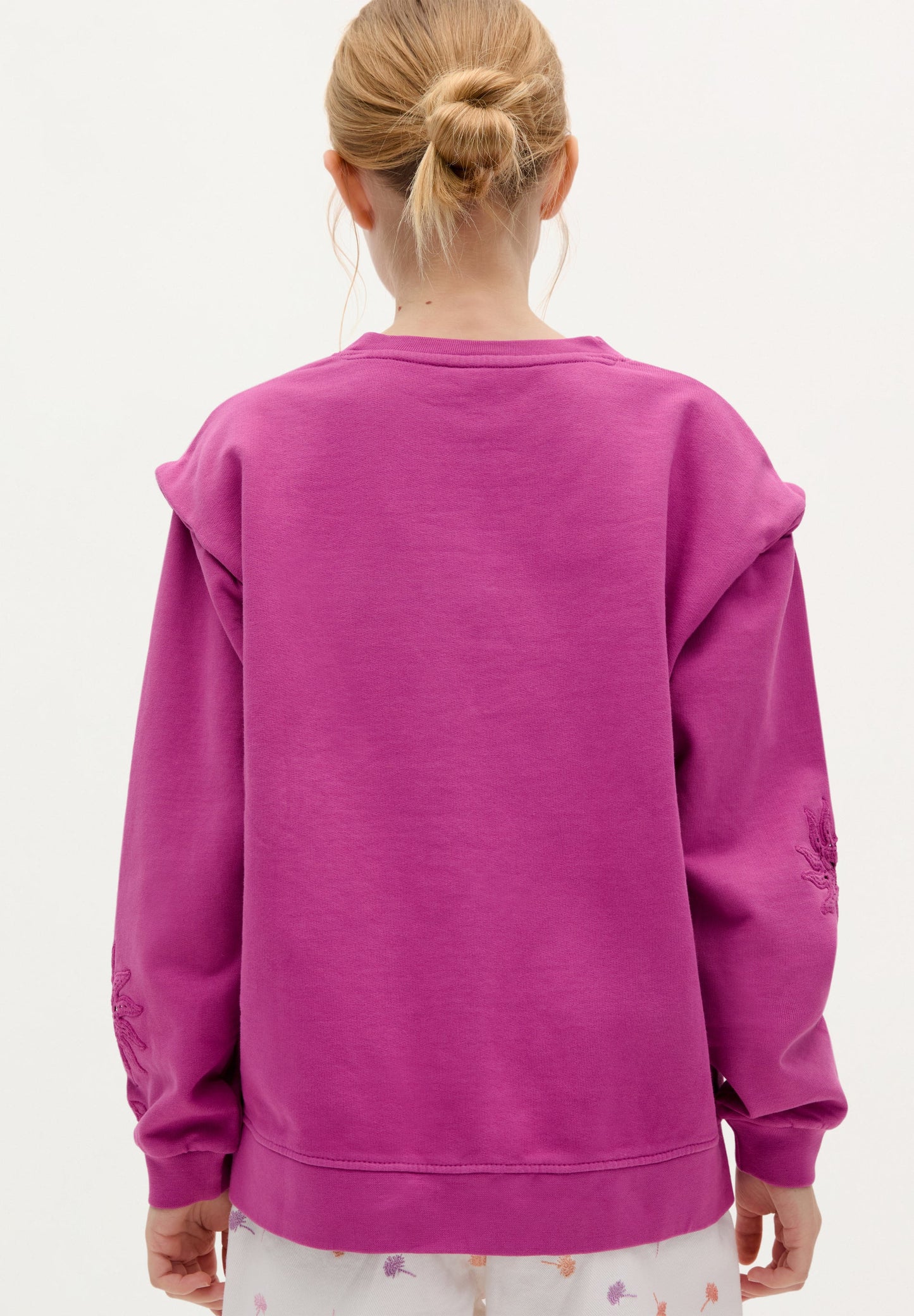 CROCHET SWEATSHIRT