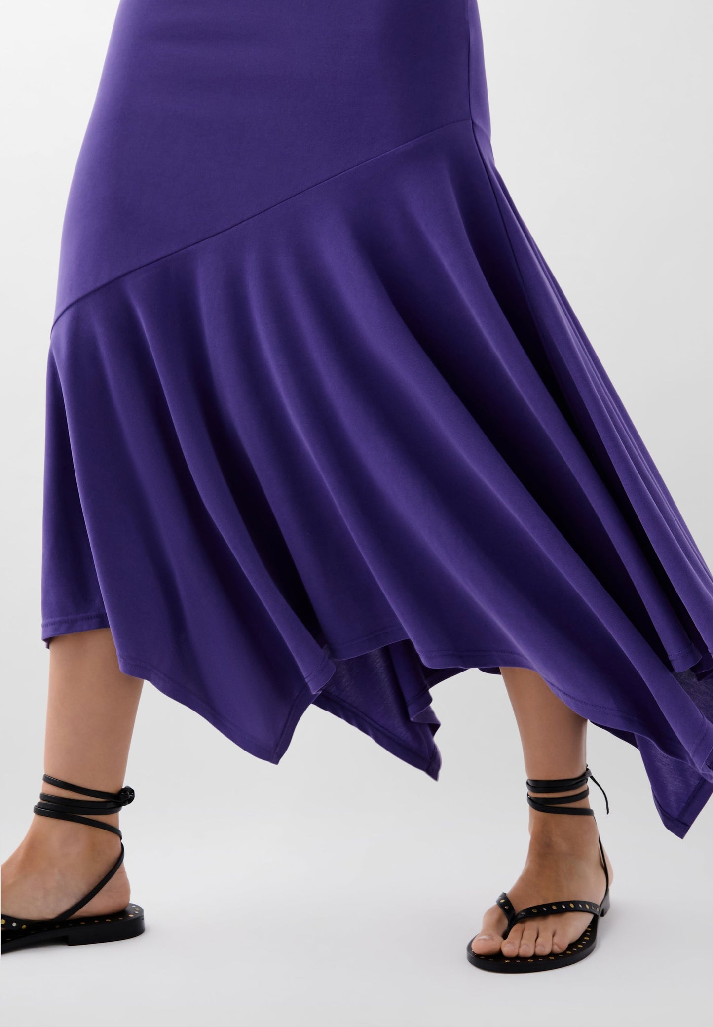 ASYMMETRIC SKIRT WITH RUFFLES