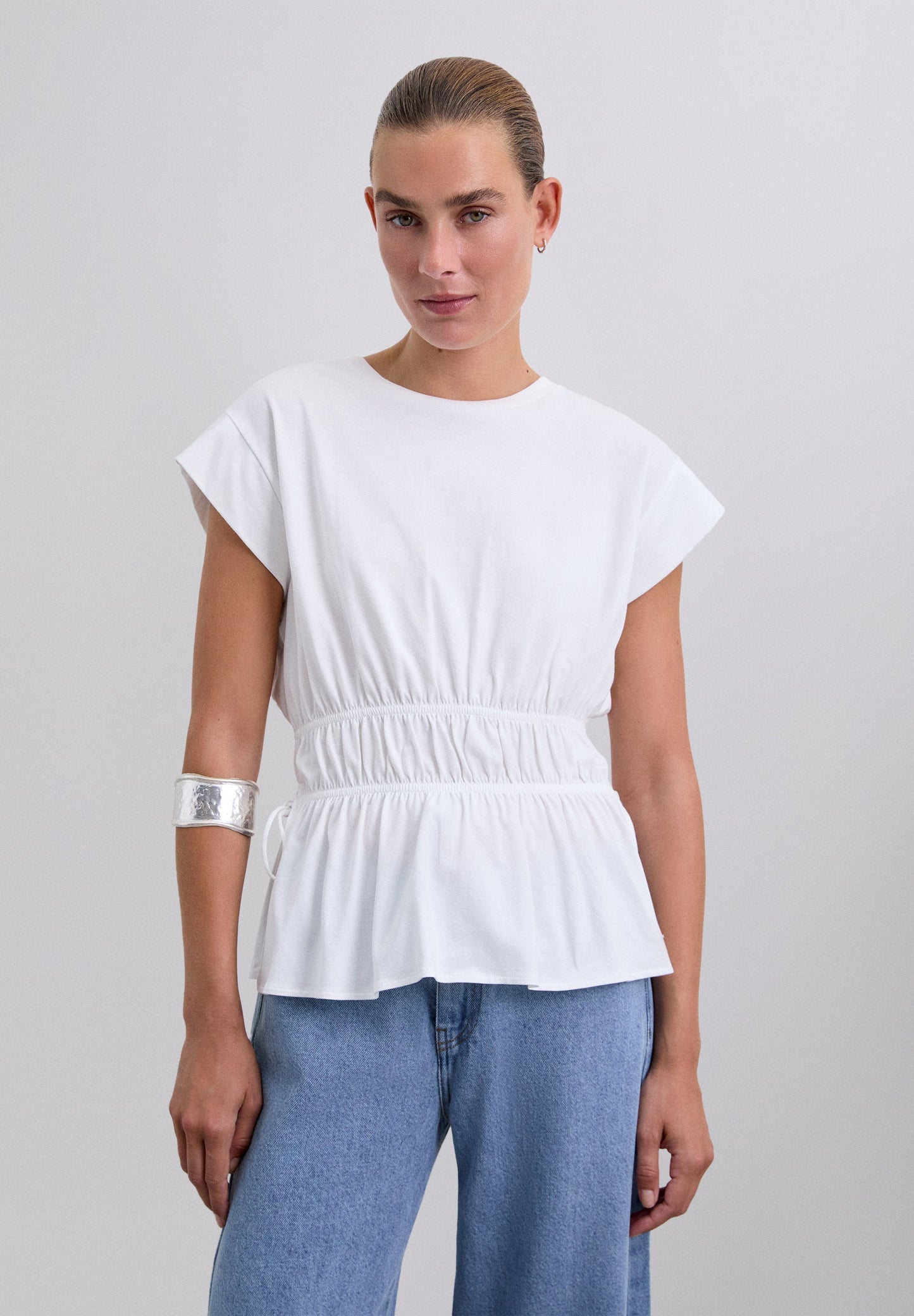 T-SHIRT WITH RUCHED WAIST