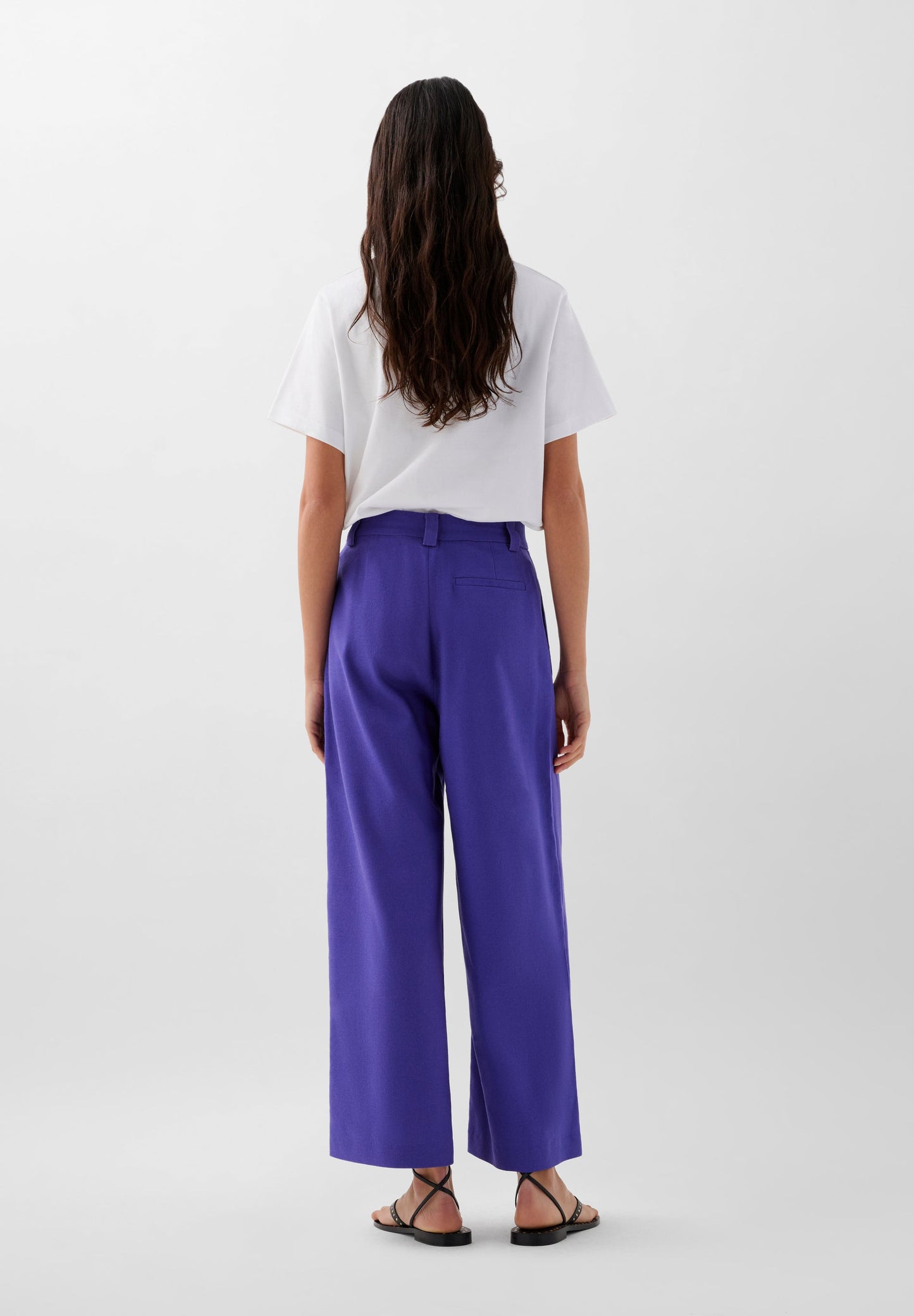 FLOWING TROUSERS WITH DARTS