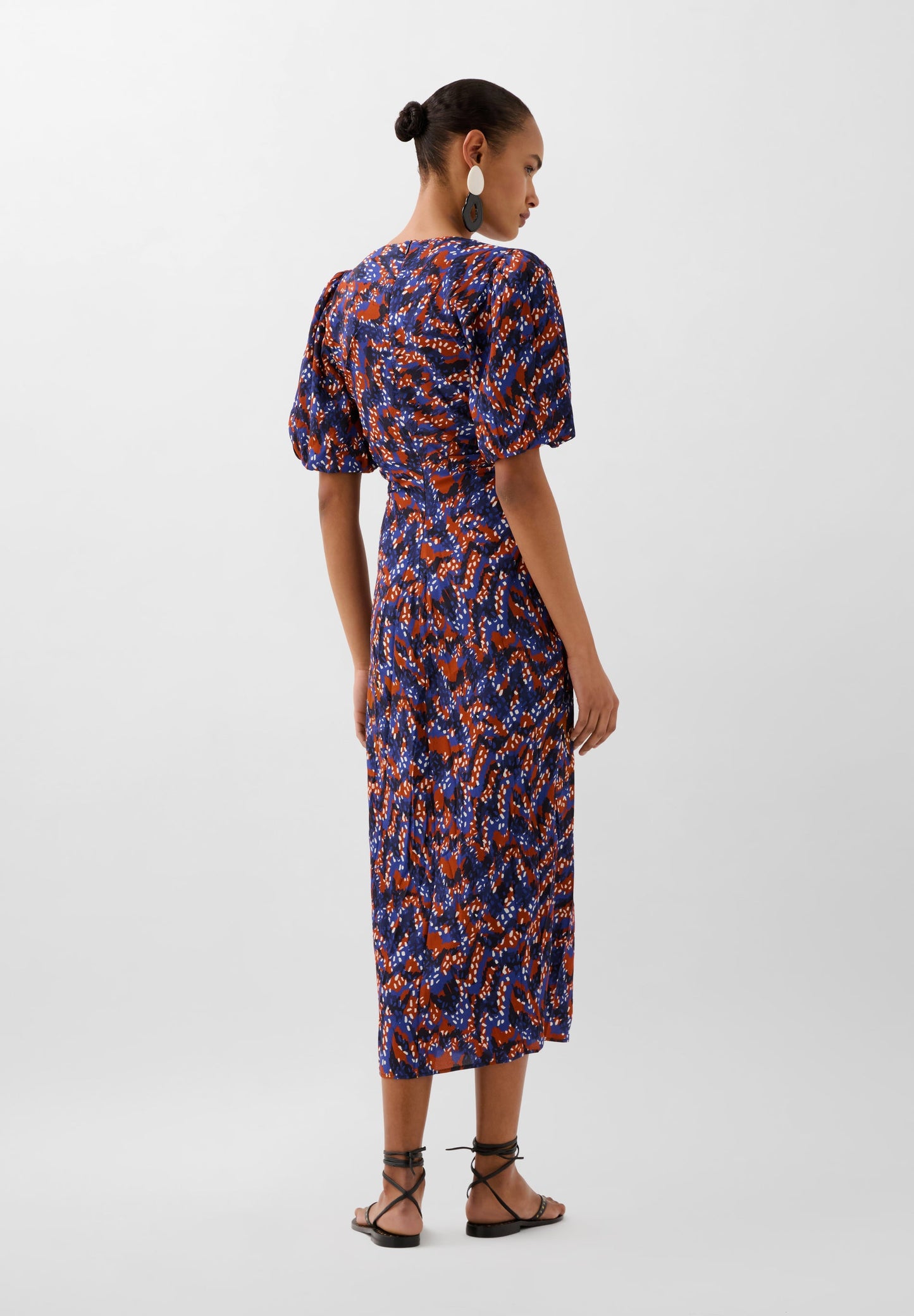 PRINTED DRESS WITH FRONT GATHERING