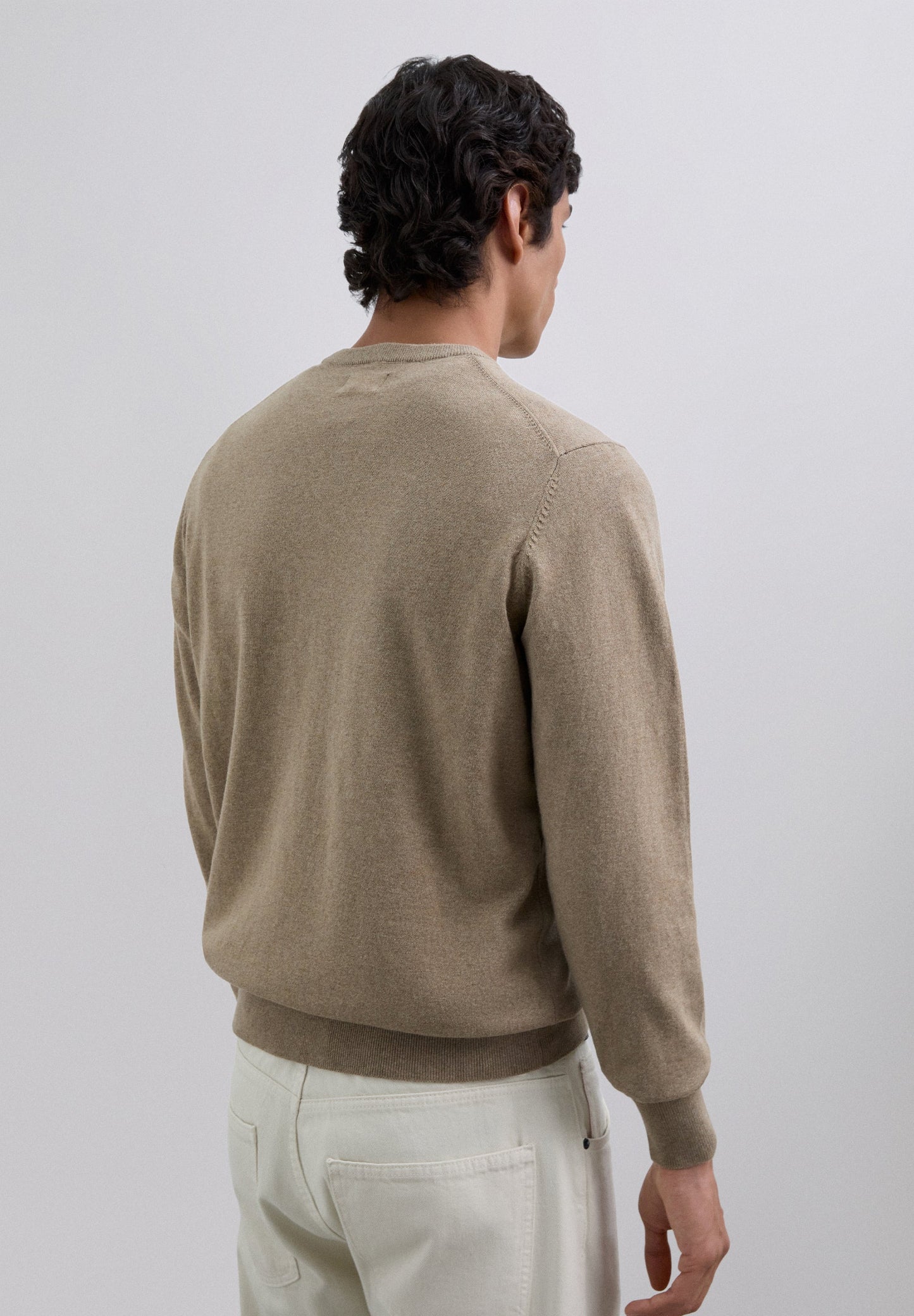 SWEATER WITH EMBROIDERED SKULL
