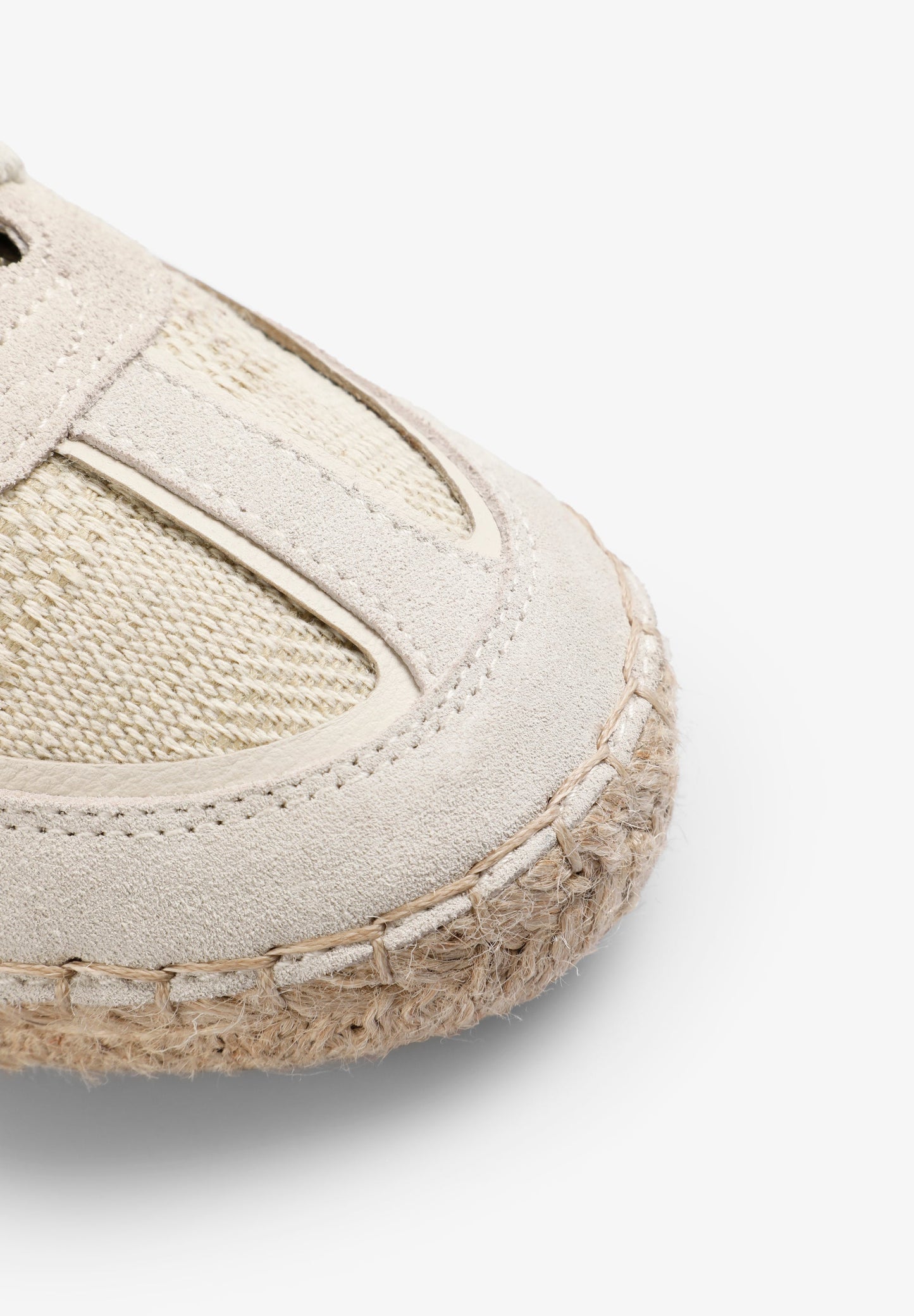 ALPARTAGA SKULL LACES