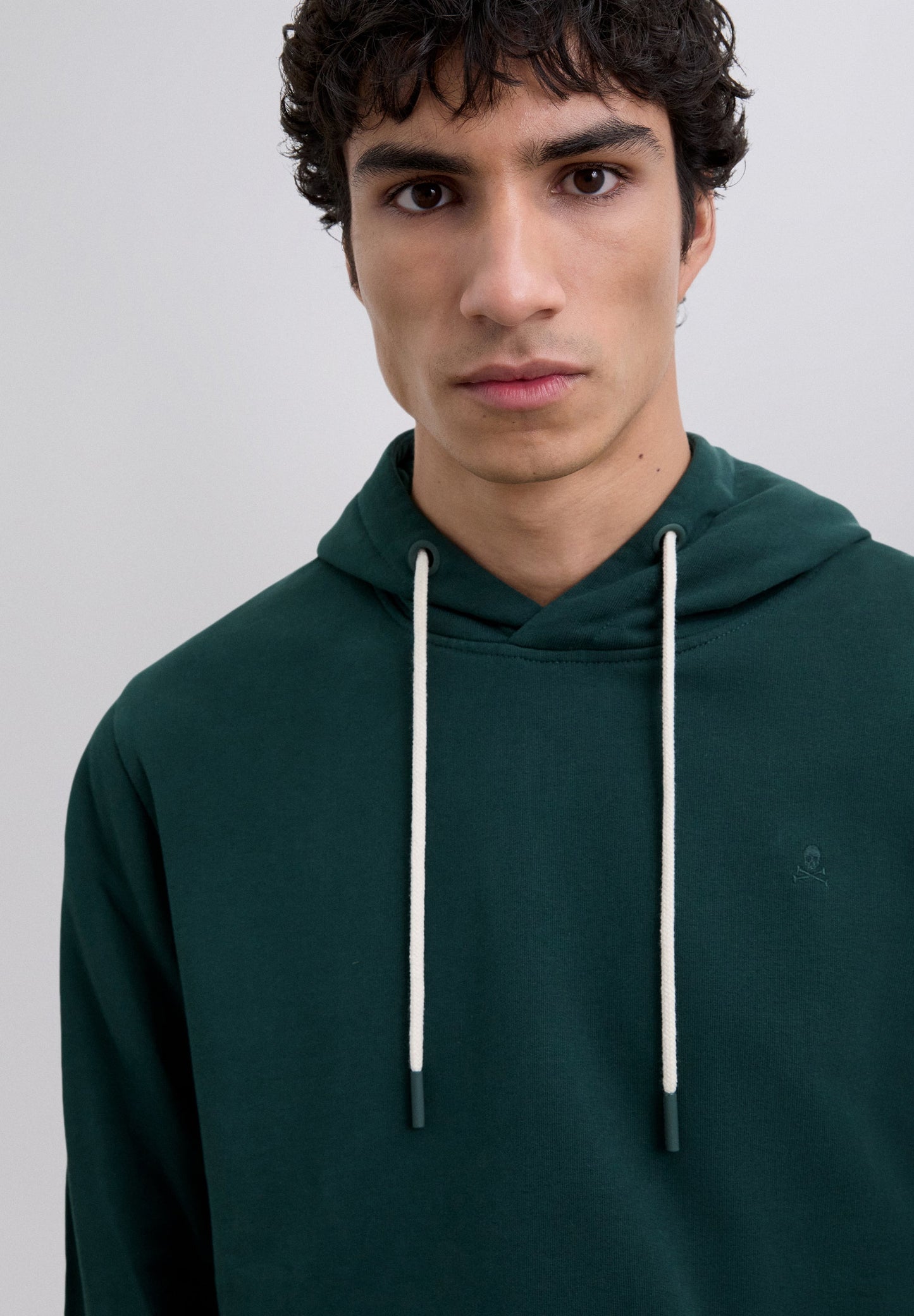 ADJUSTABLE HOODIE