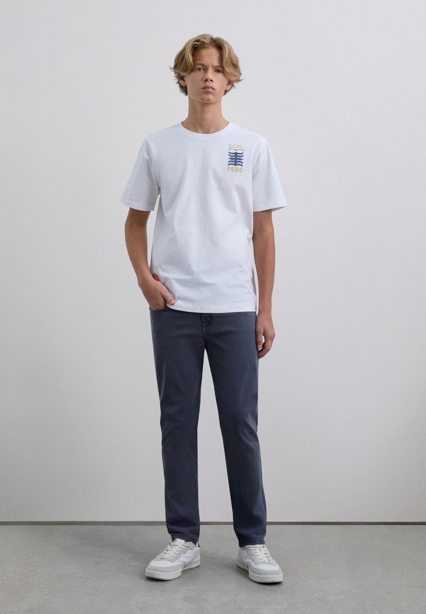 T-SHIRT WITH LOGO PRINT