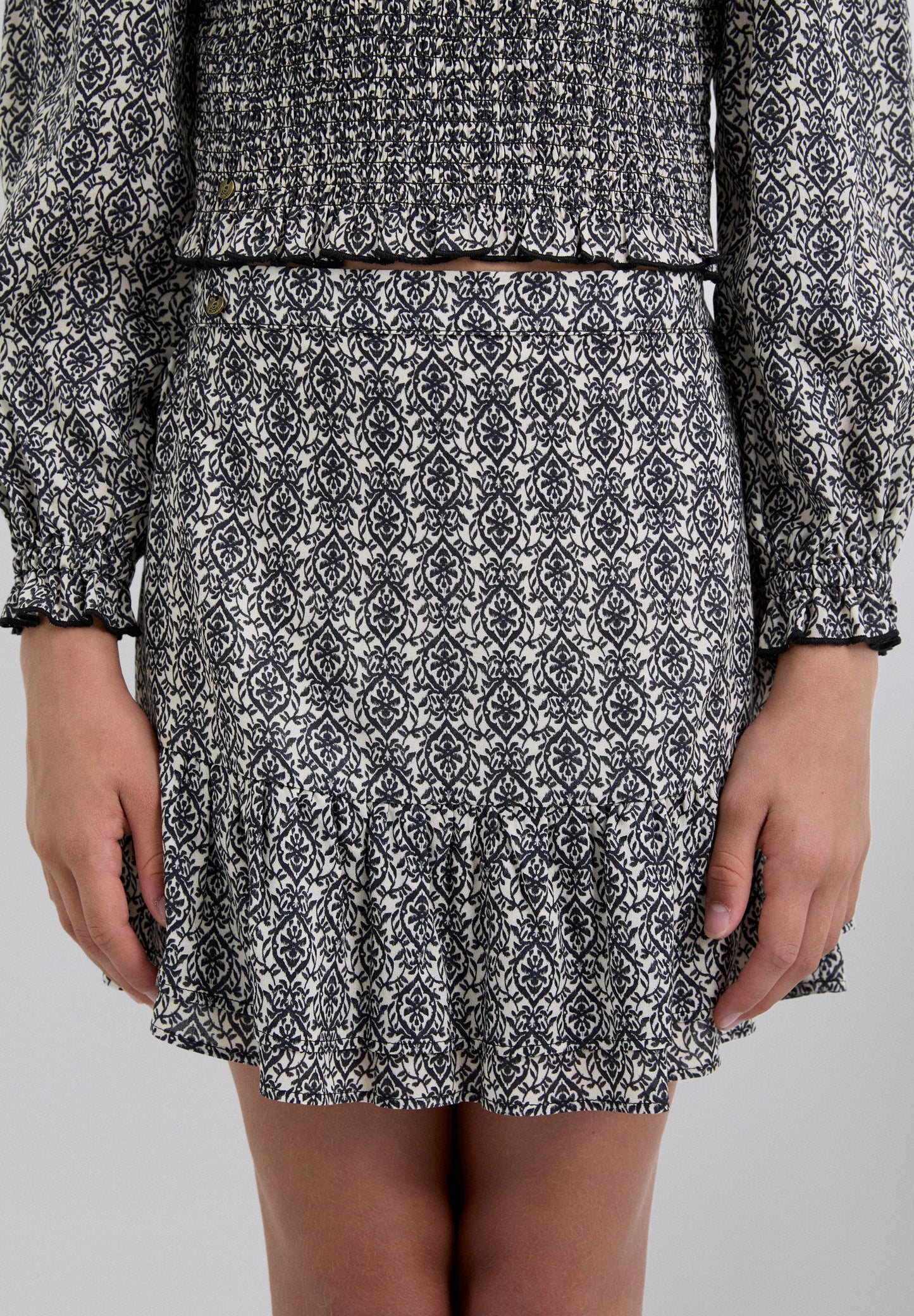 PRINTED RUFFLE SKIRT