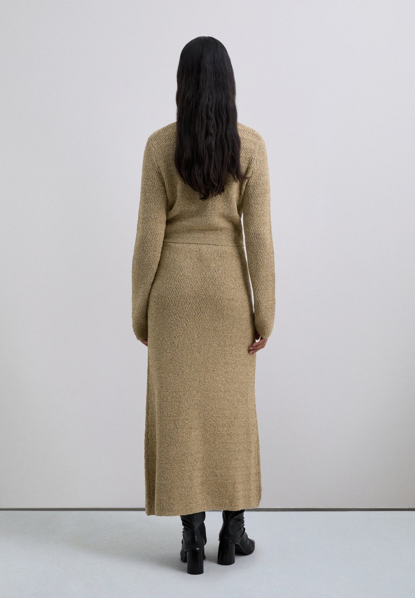 LONG KNIT SKIRT