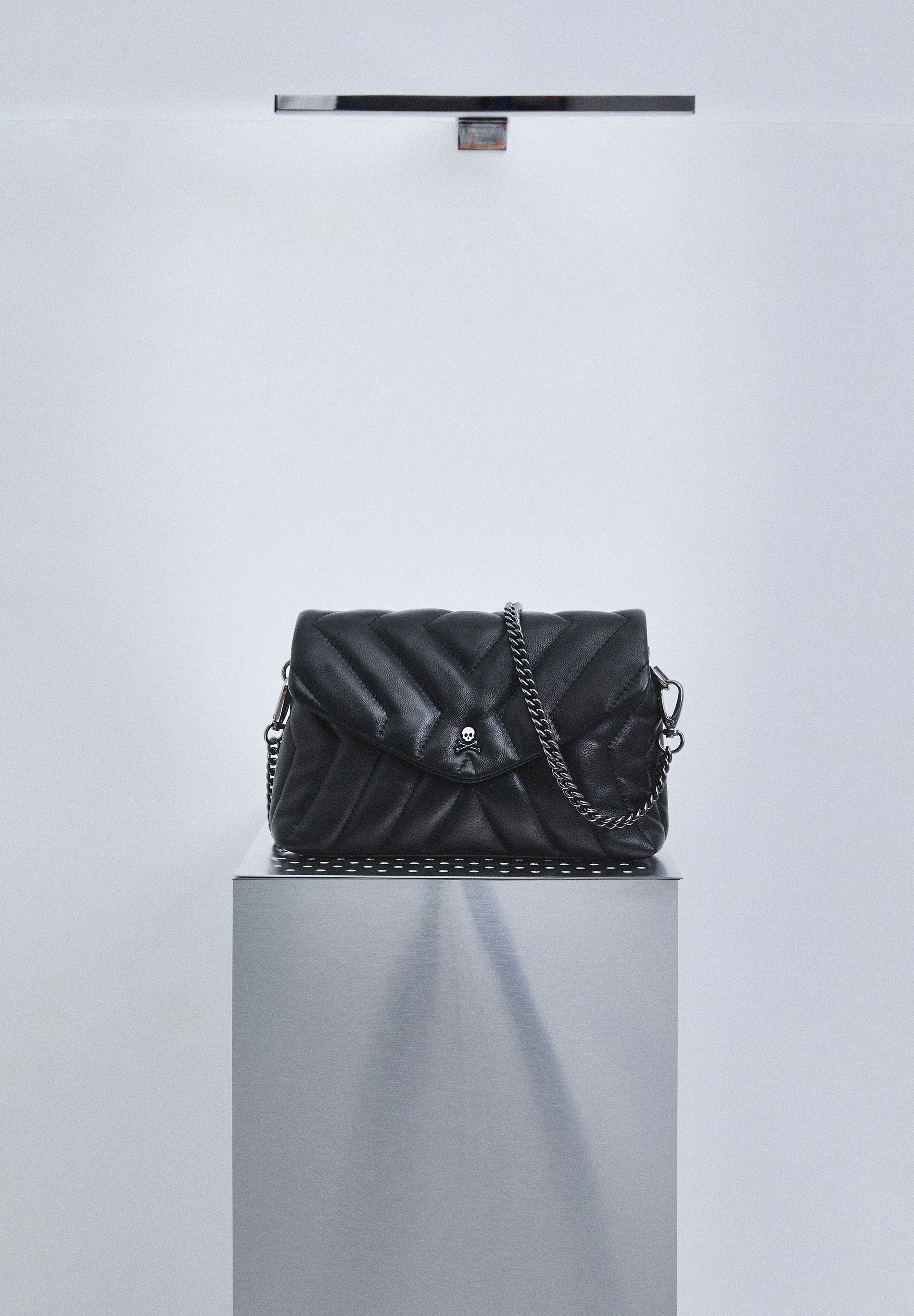 QUILTED LEATHER BAG