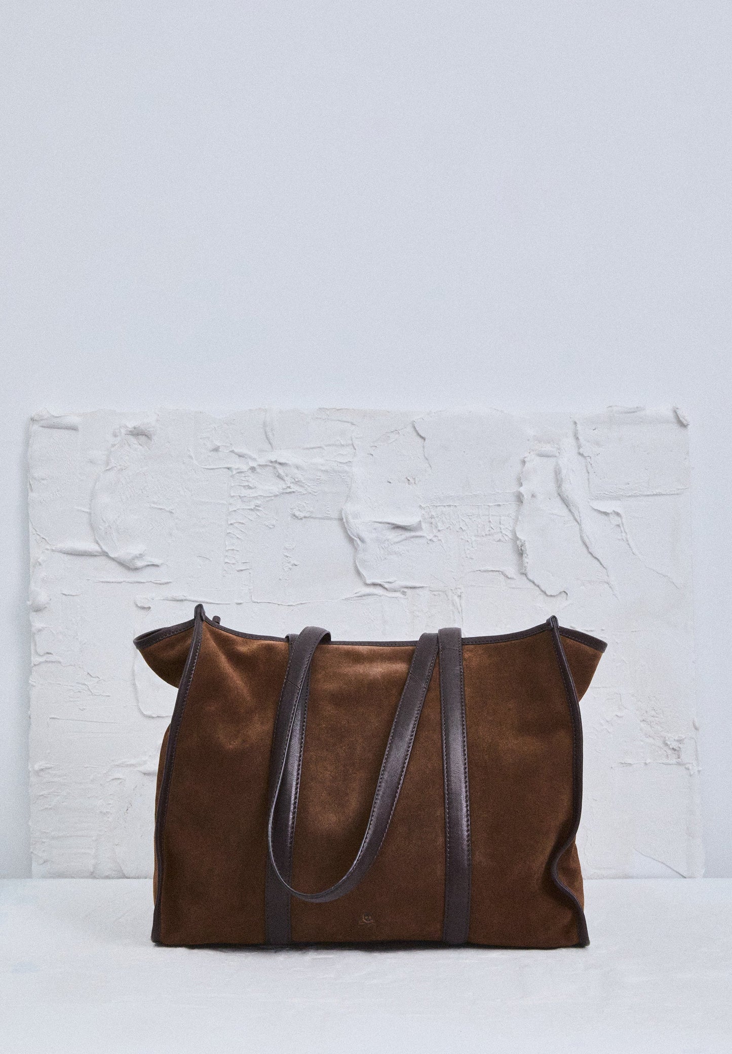 CONTRAST SUEDE TOTE BAG