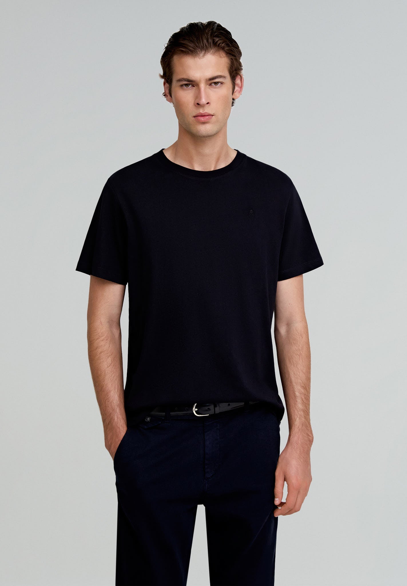 BASIC SKULL T-SHIRT