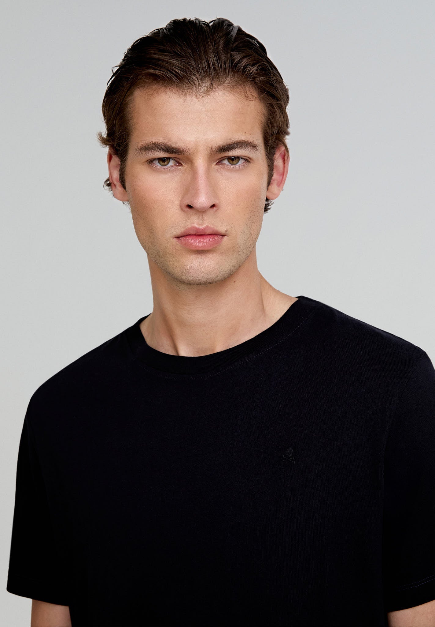 BASIC SKULL T-SHIRT