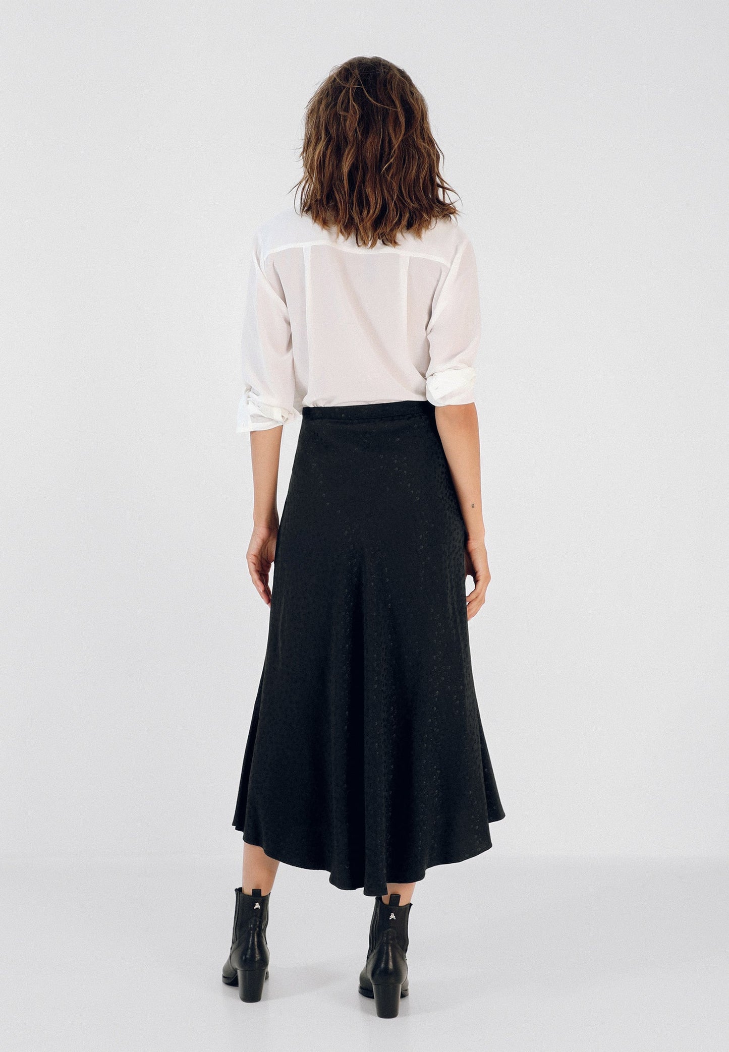 FALDA JACQUARD CALAVERAS ESTRELLAS