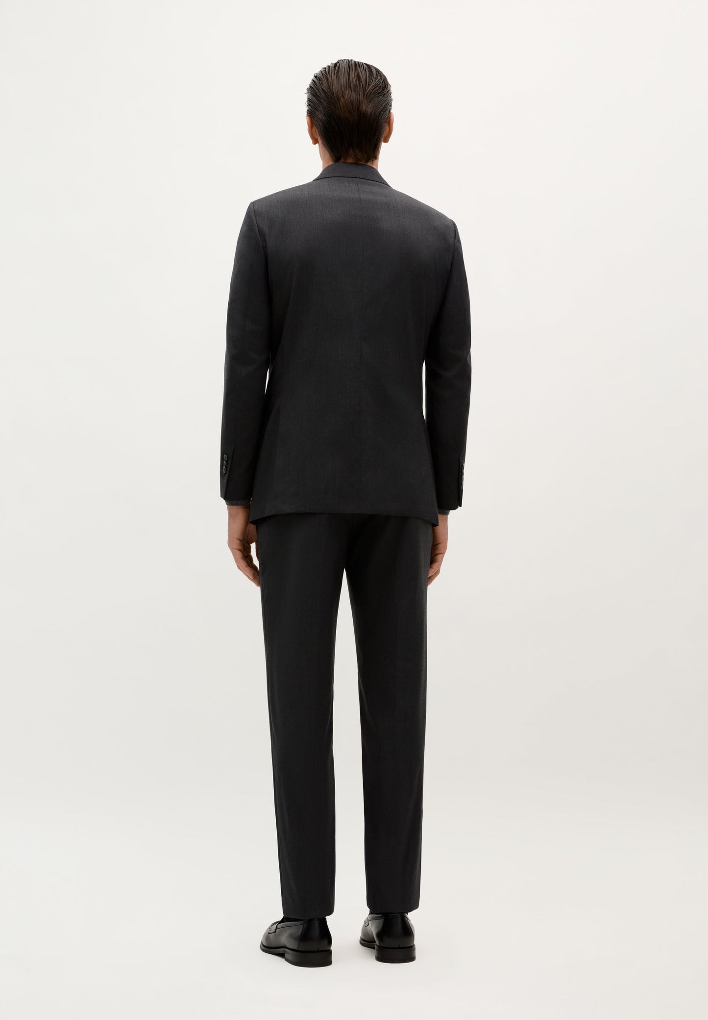 TRAJE CLÁSICO LANA GRIS