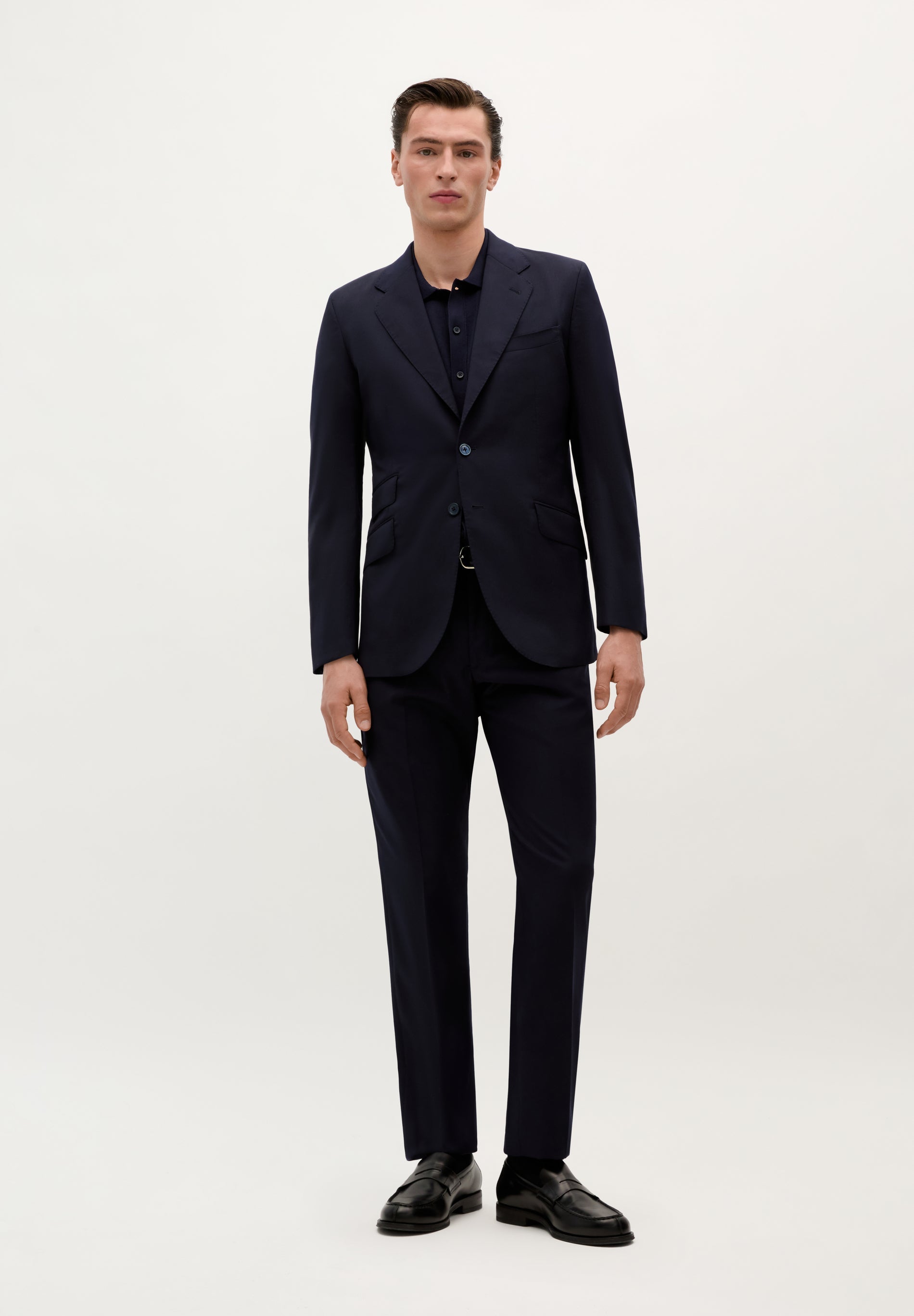 CLASSIC WOOL SUIT