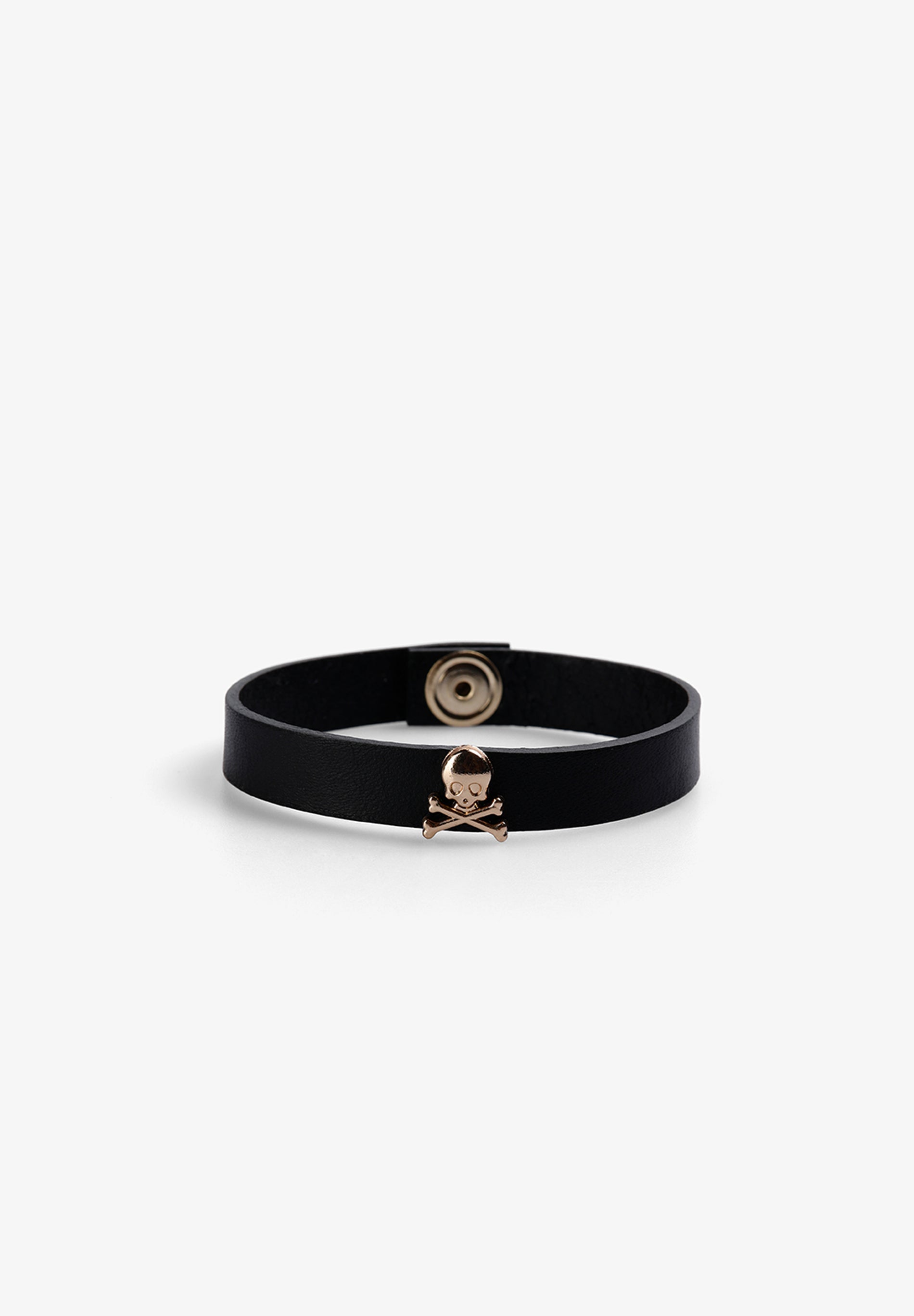 LEATHER BRACELET WITH SKULLS