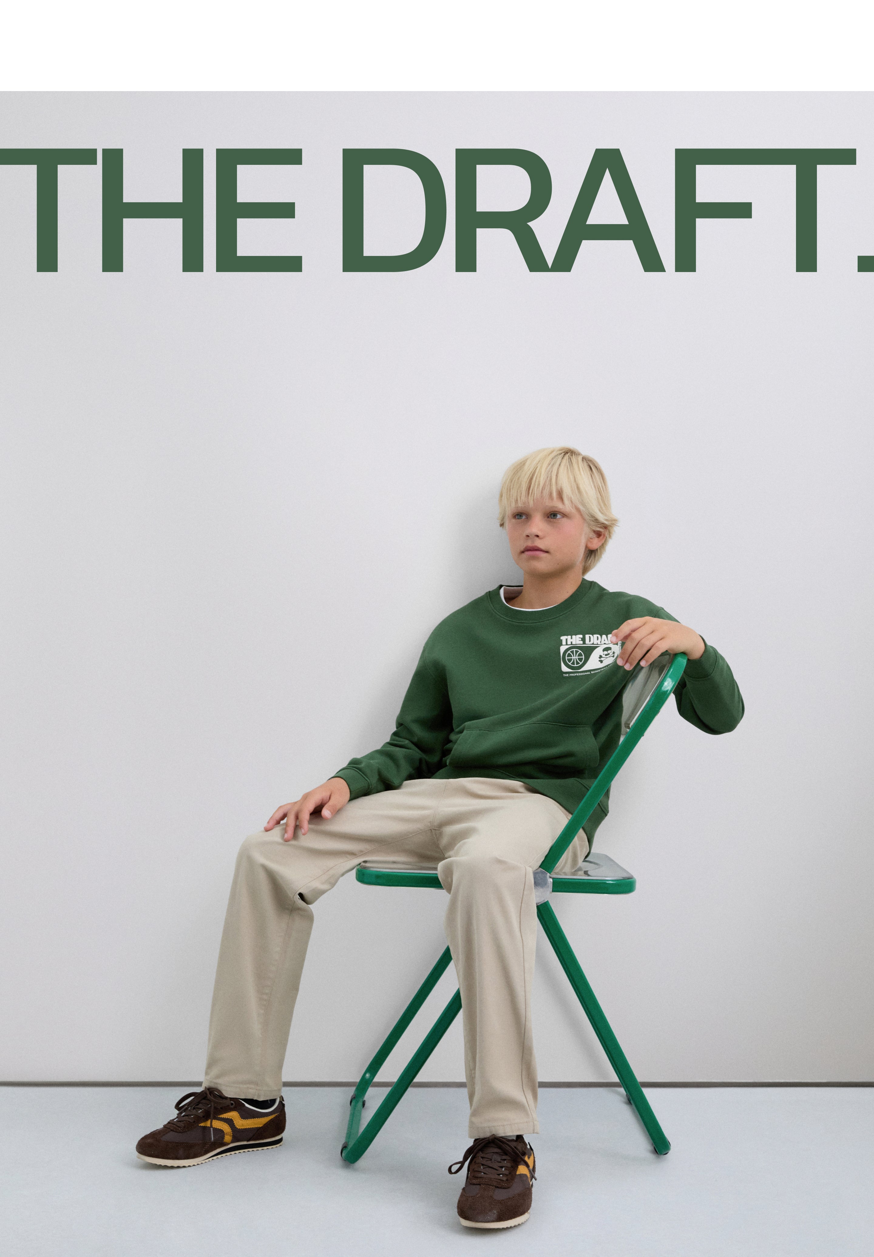 BASKETBALL PRINT SWEATSHIRT