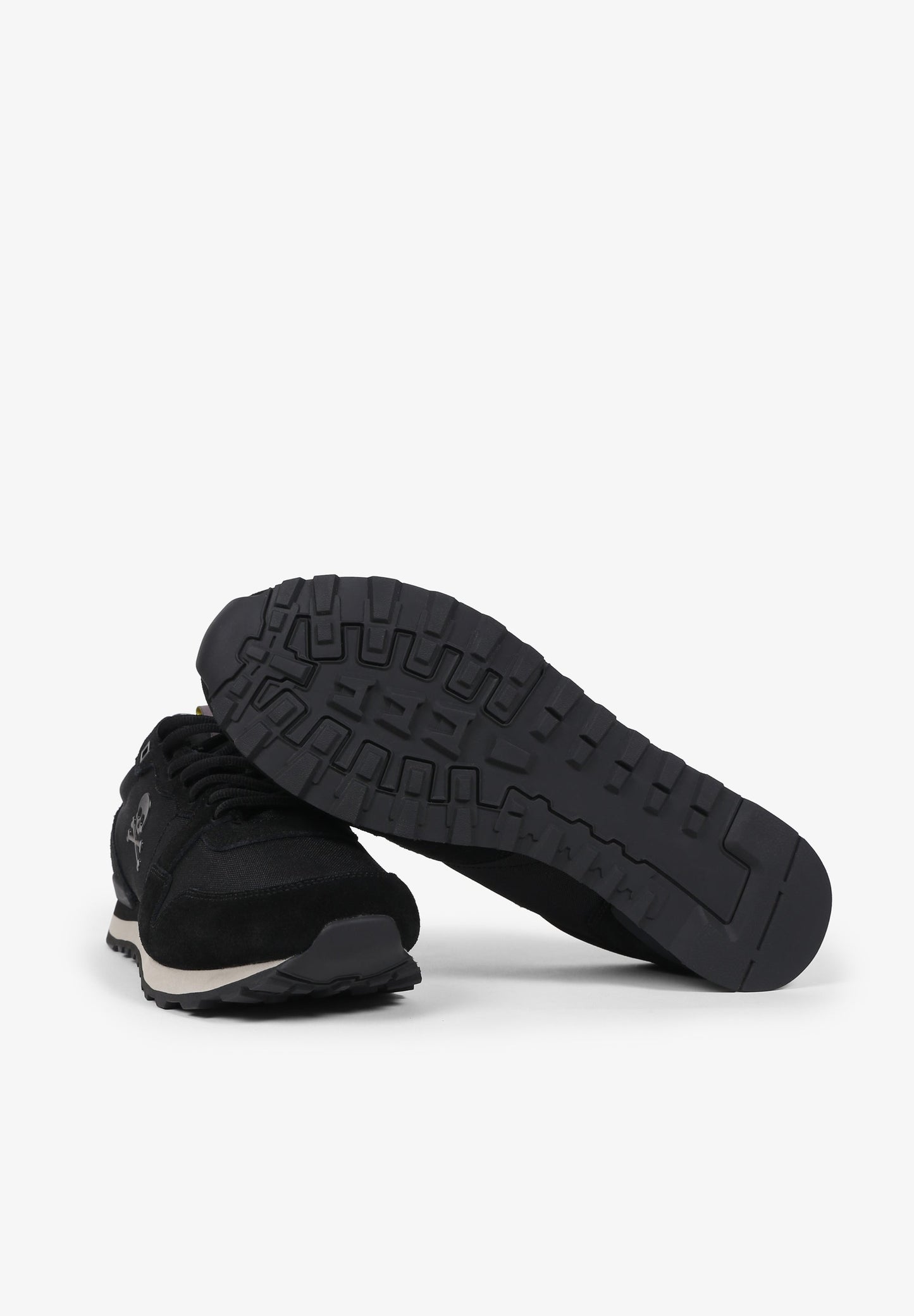 CANADIAN SUEDE SNEAKERS