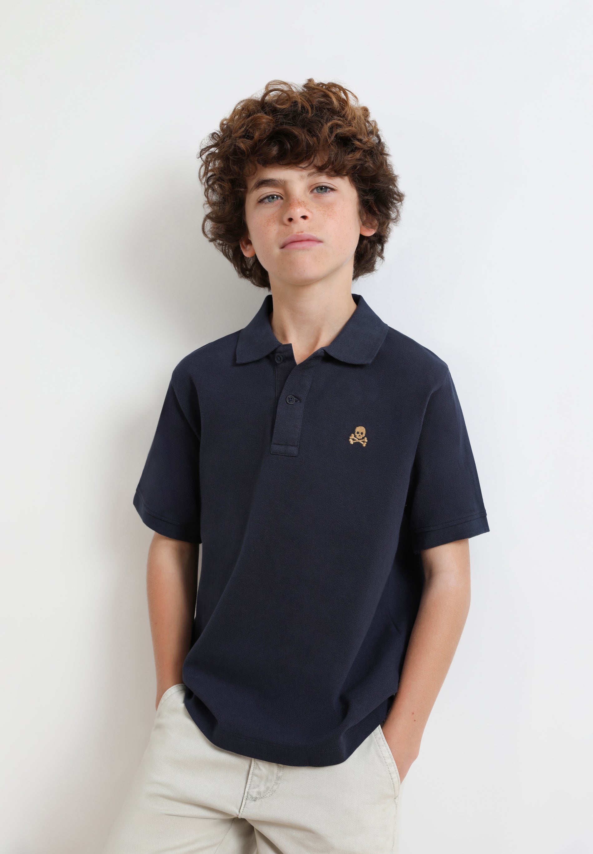 BASIC POLO SHIRT WITH SKULL DETAIL