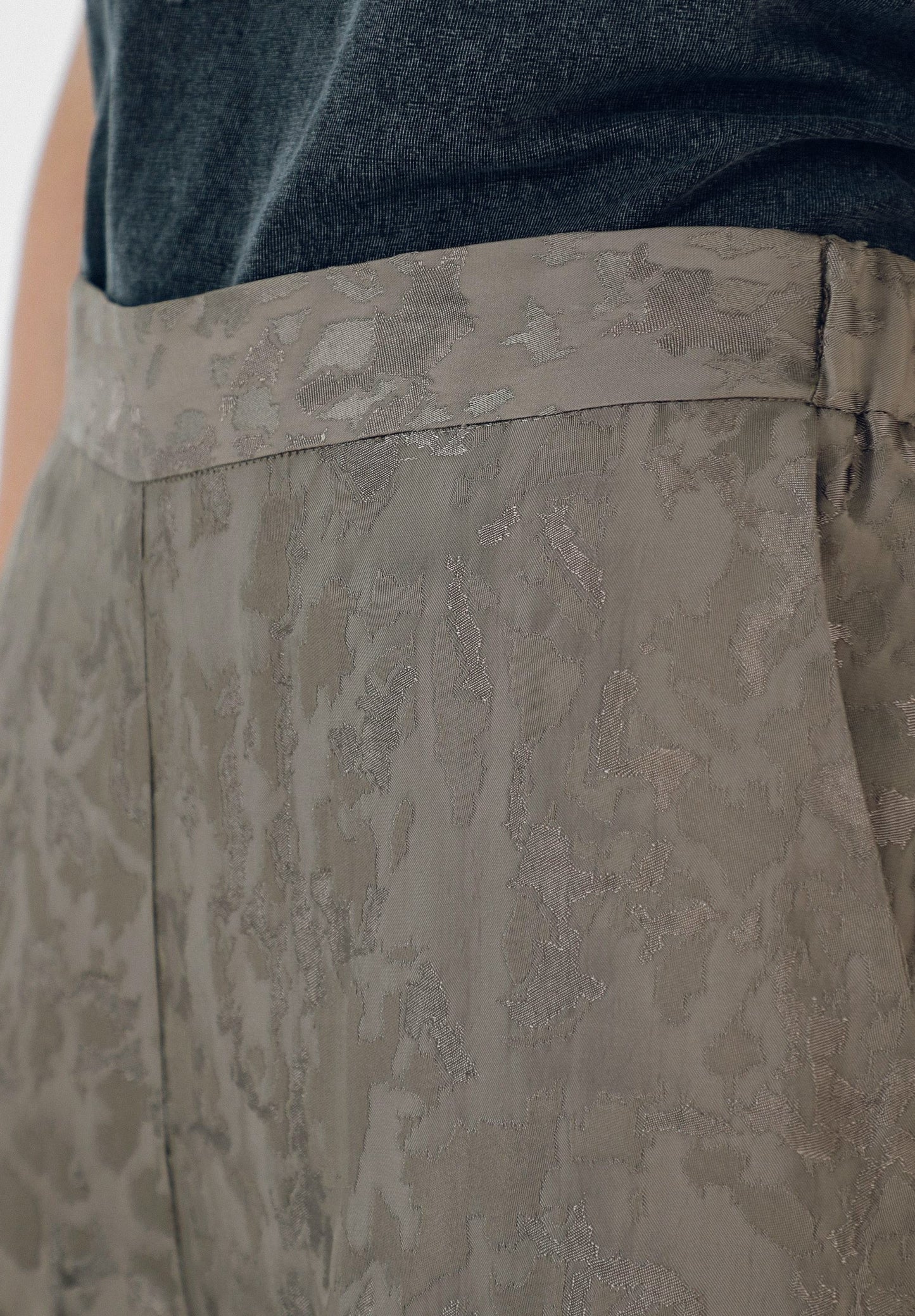 PANTALÓN MANCHAS CAMUFLAJE