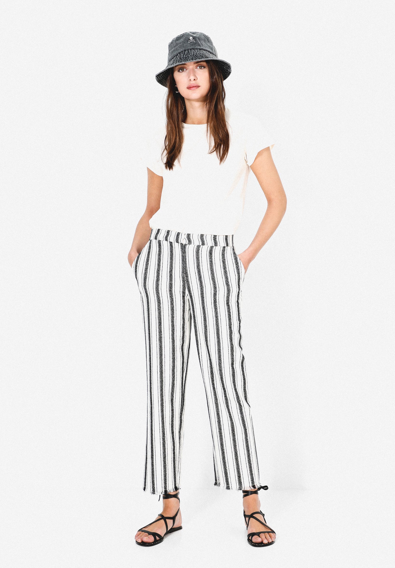 PANTALÓN RAYAS LIGERO