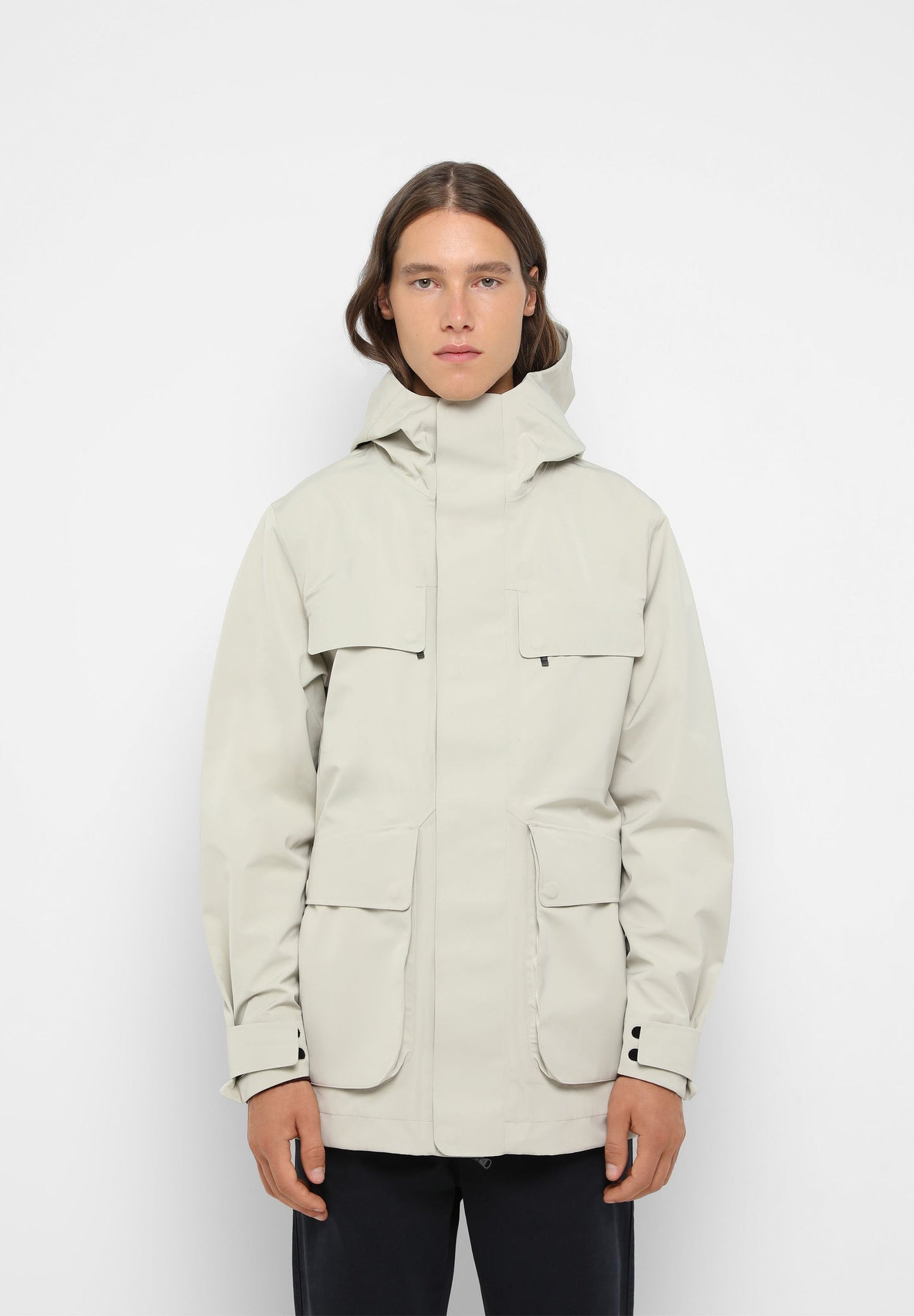TECHNICAL WATERPROOF PARKA