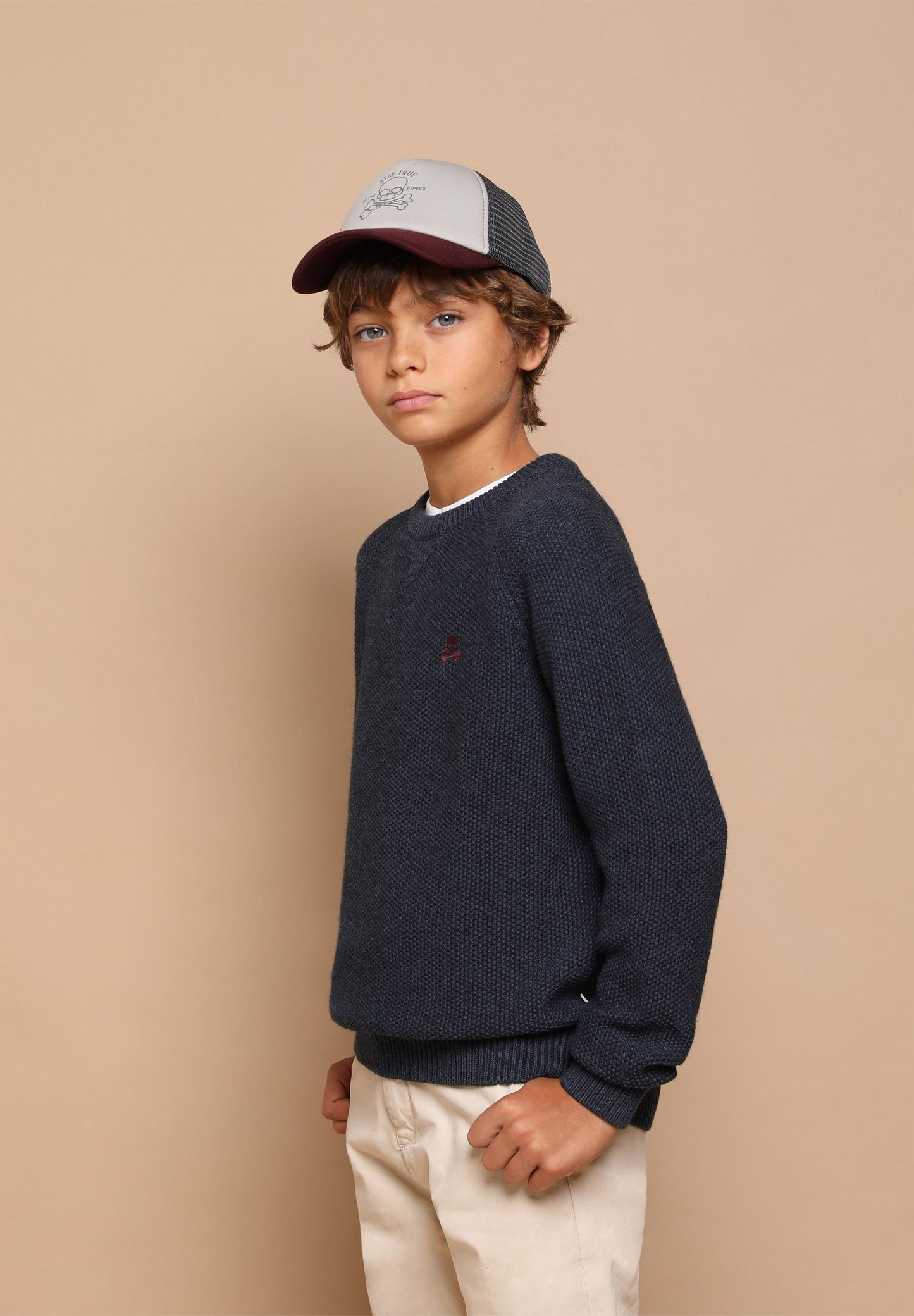 KNIT SWEATER WITH CONTRAST SKULL