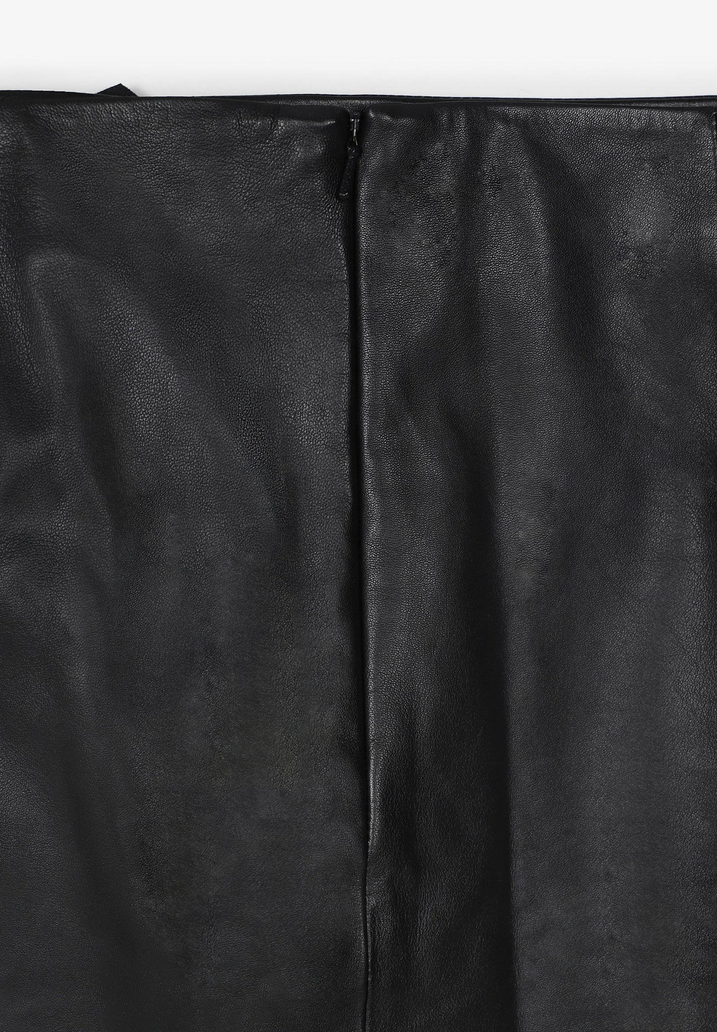 LEATHER MINI SKIRT WITH KNOT