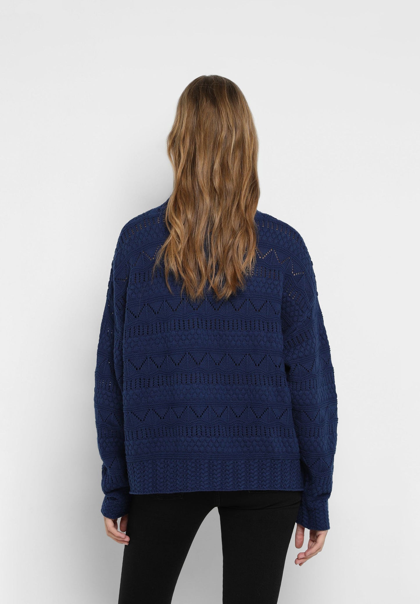 SWEATER WITH DIE-CUT HIGH COLLAR