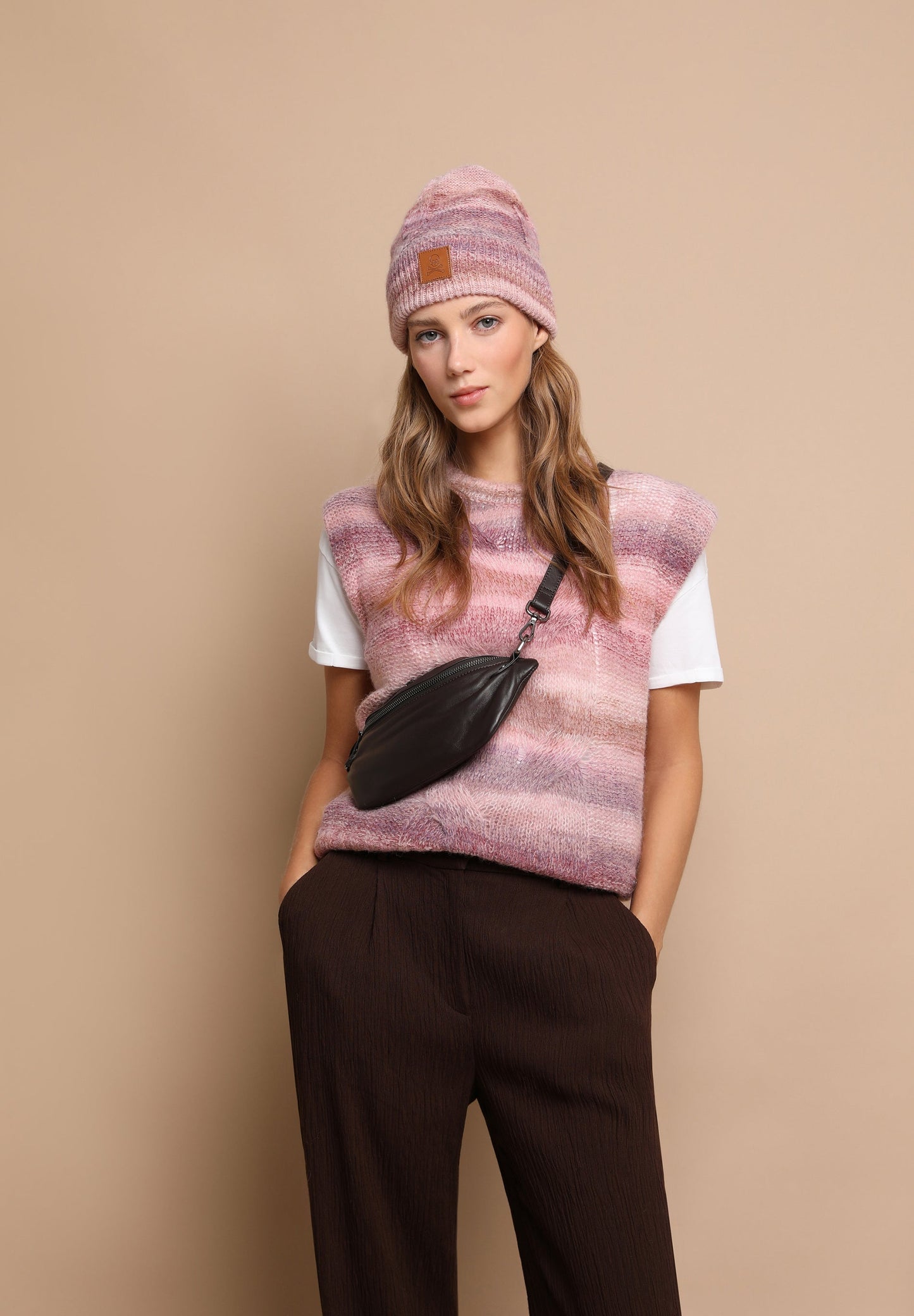 STRIPED KNITTED VEST