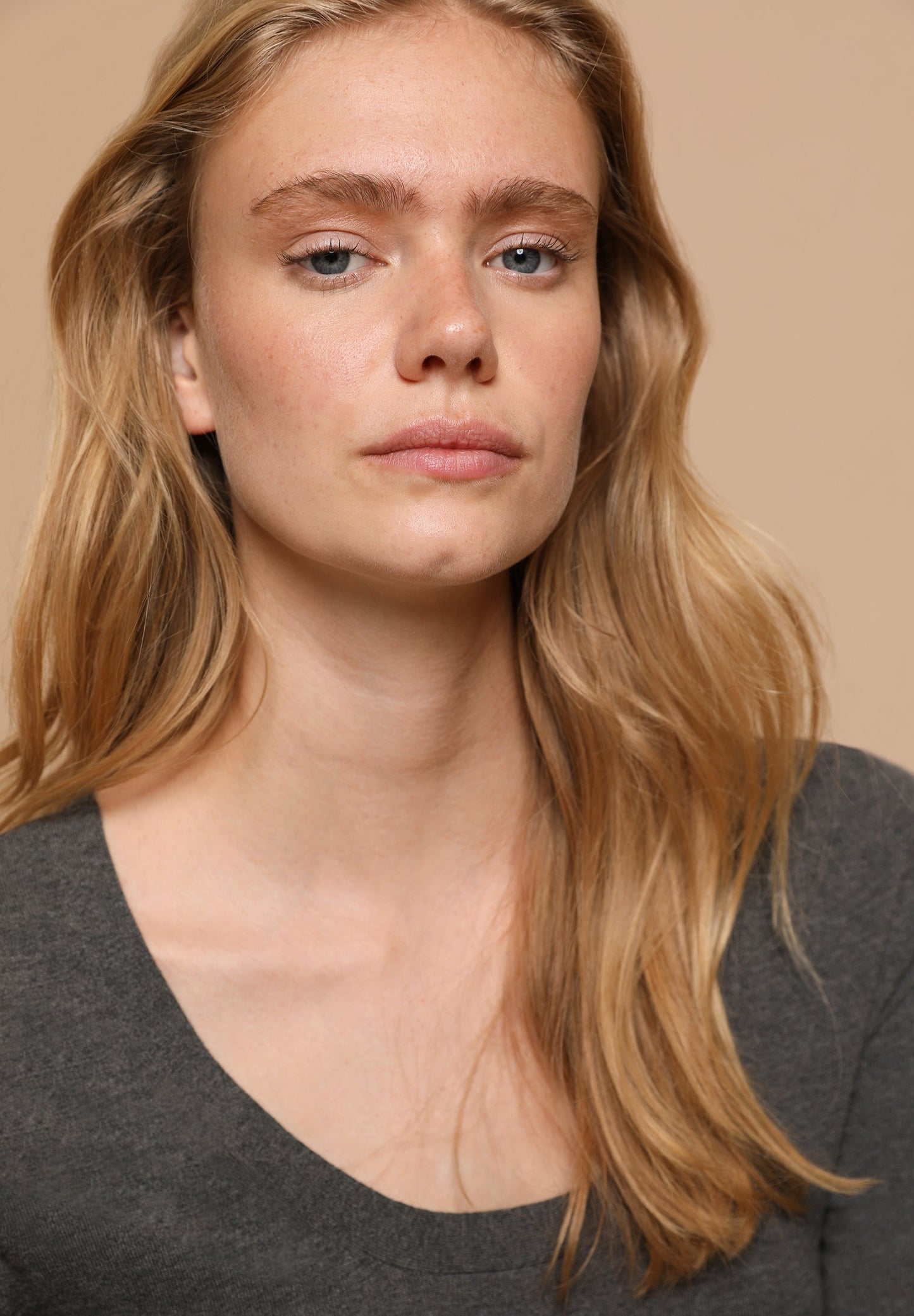 DOUBLE PLACEMENT PRINT KNITTED SWEATER