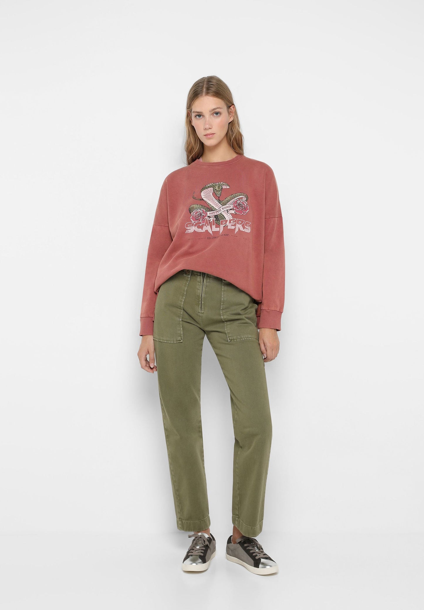 STRAIGHT TROUSERS WITH POCKETS