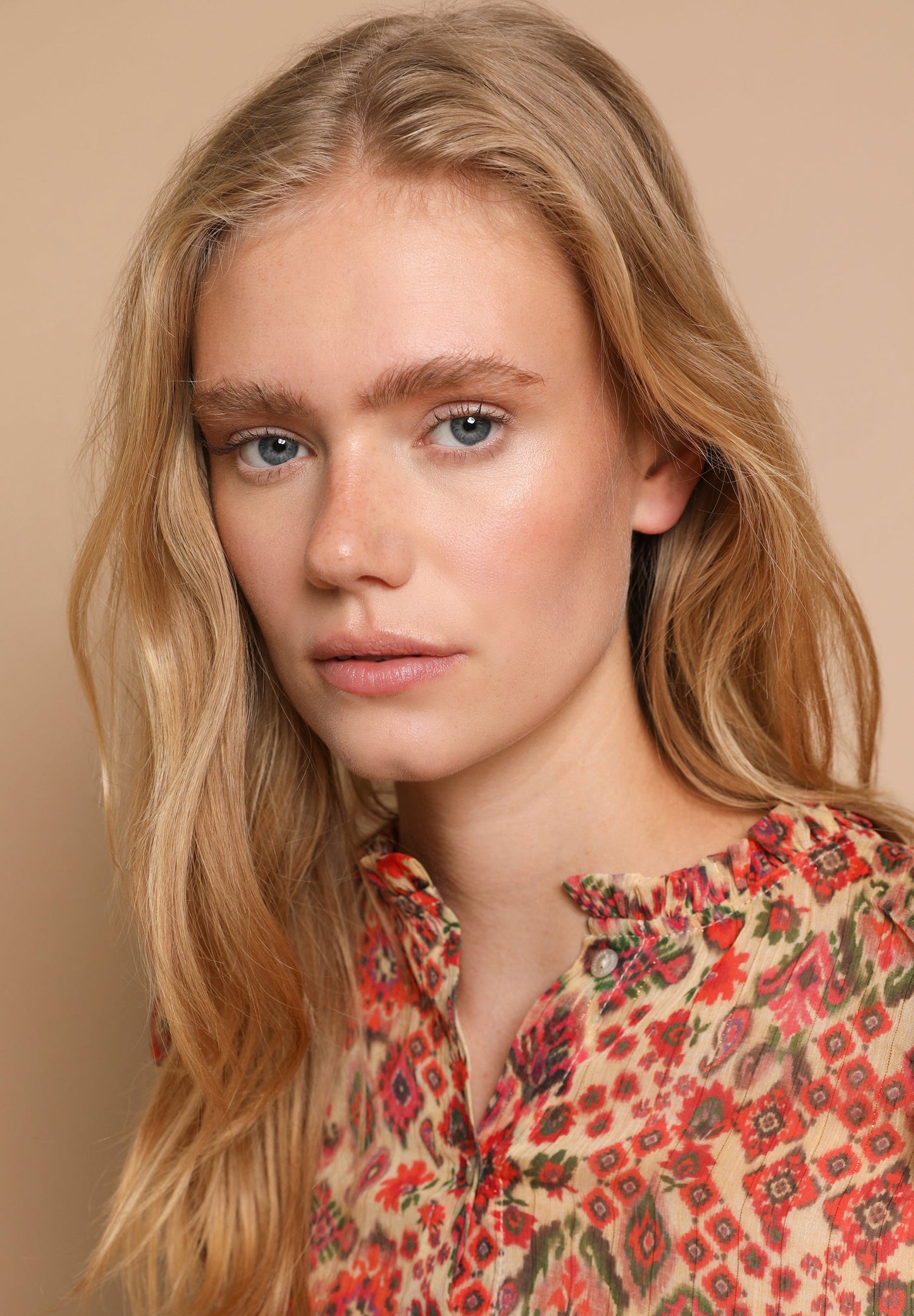 PRINTED BLOUSE WITH RUFFLES