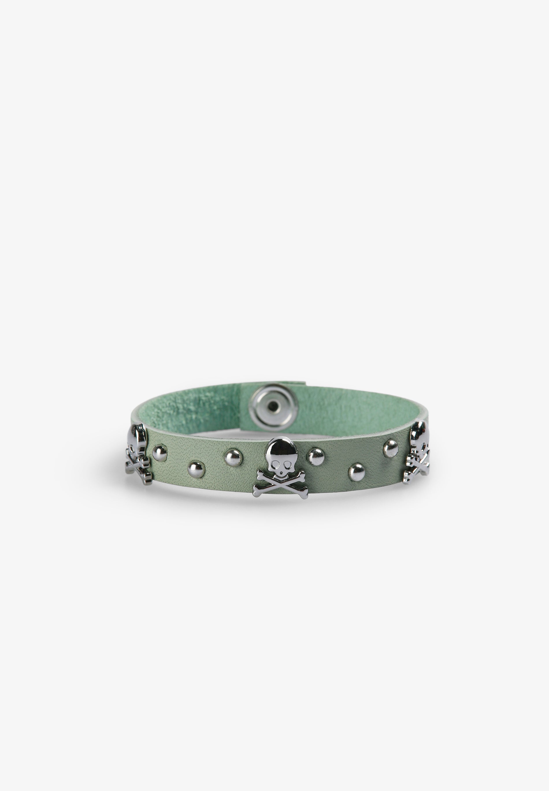 SKULL AND STUD LEATHER BRACELET