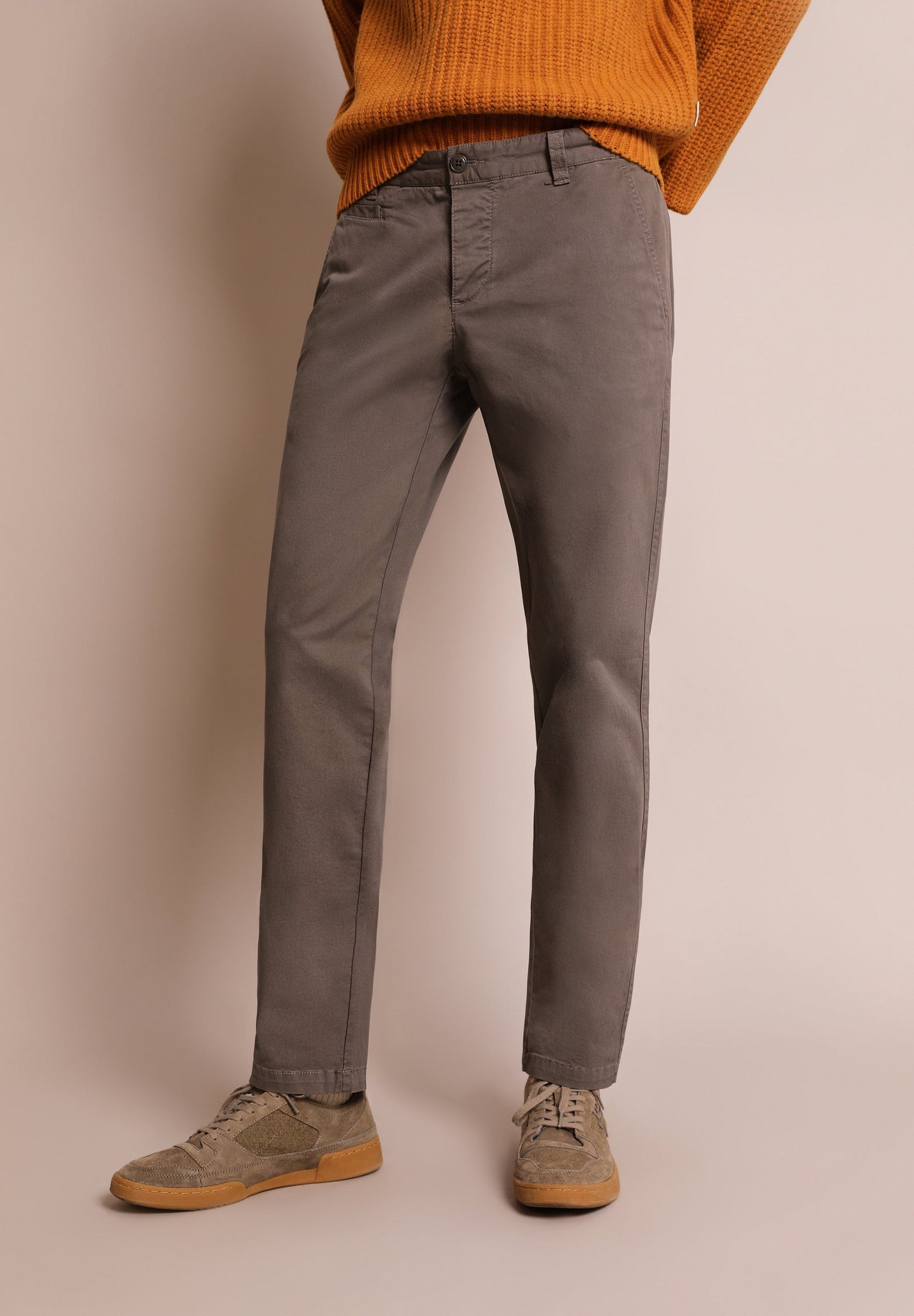 CASUAL CHINO TROUSERS
