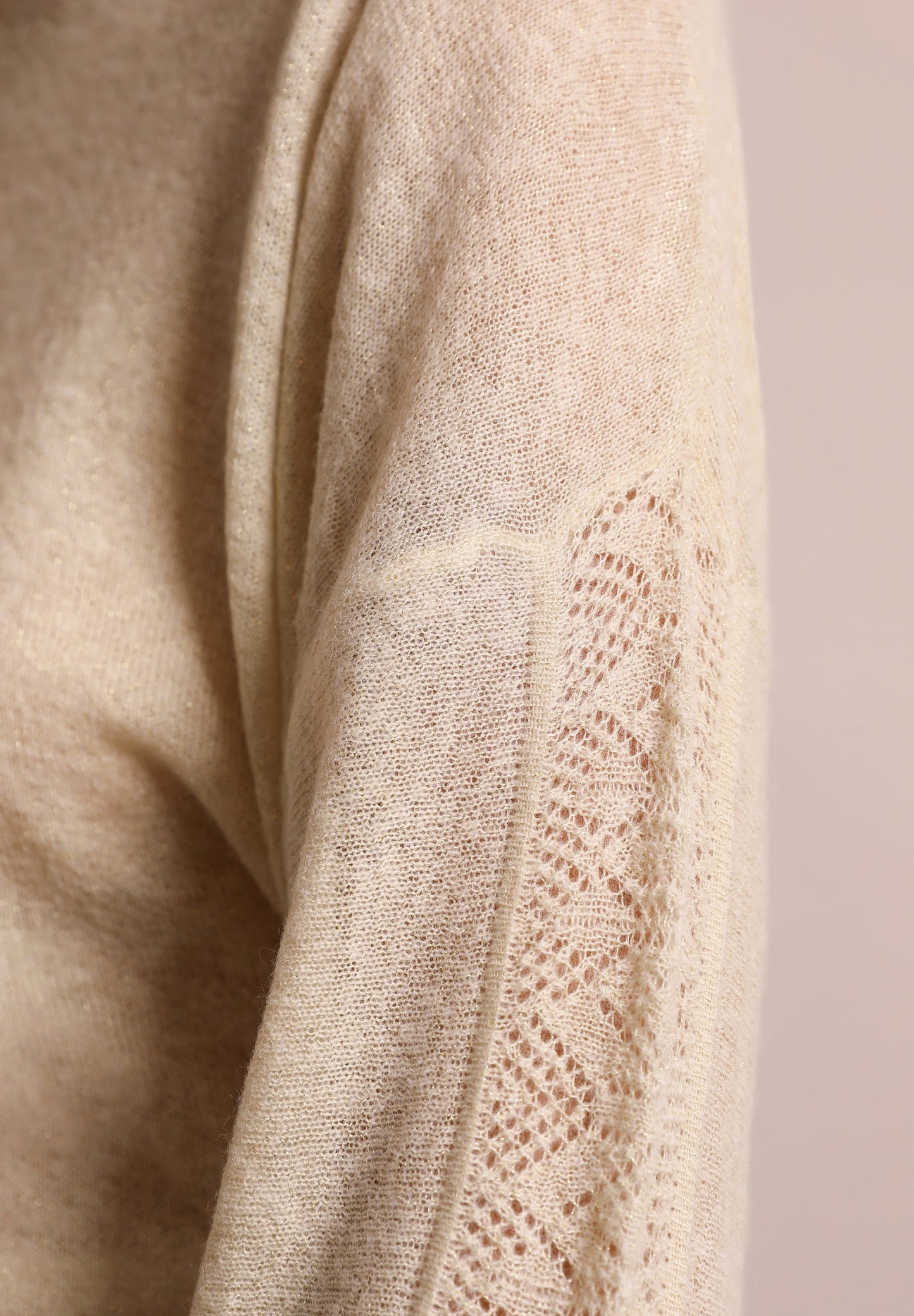 ROUND NECK POINTELLE SWEATER