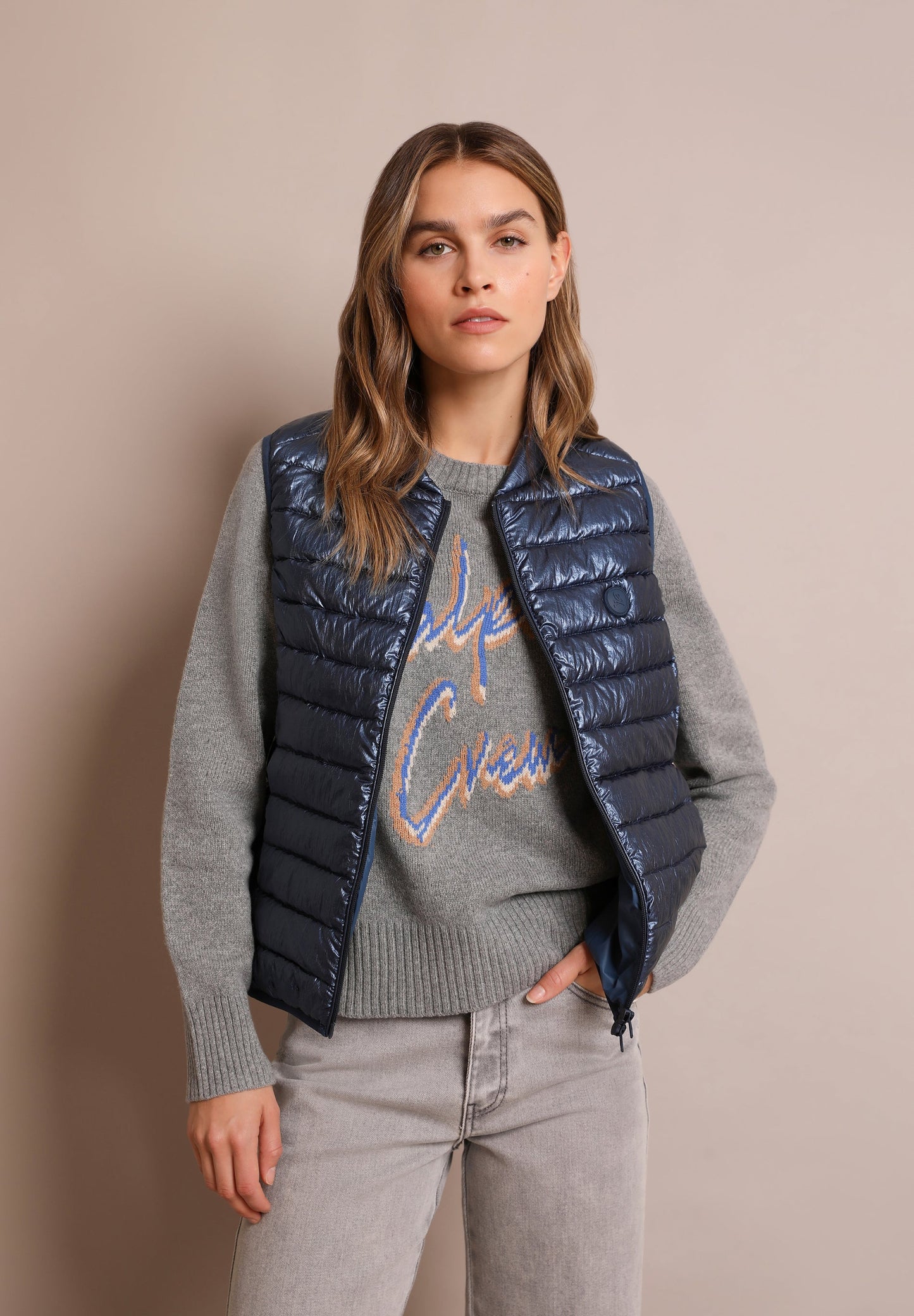 QUILTED GILET WITH SKULL DETAIL