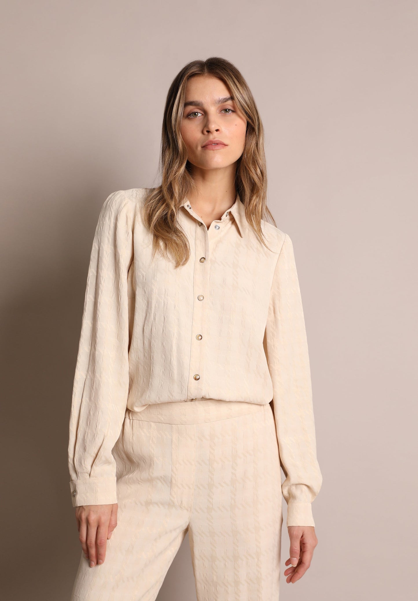 LOOSE-FITTING JACQUARD SHIRT