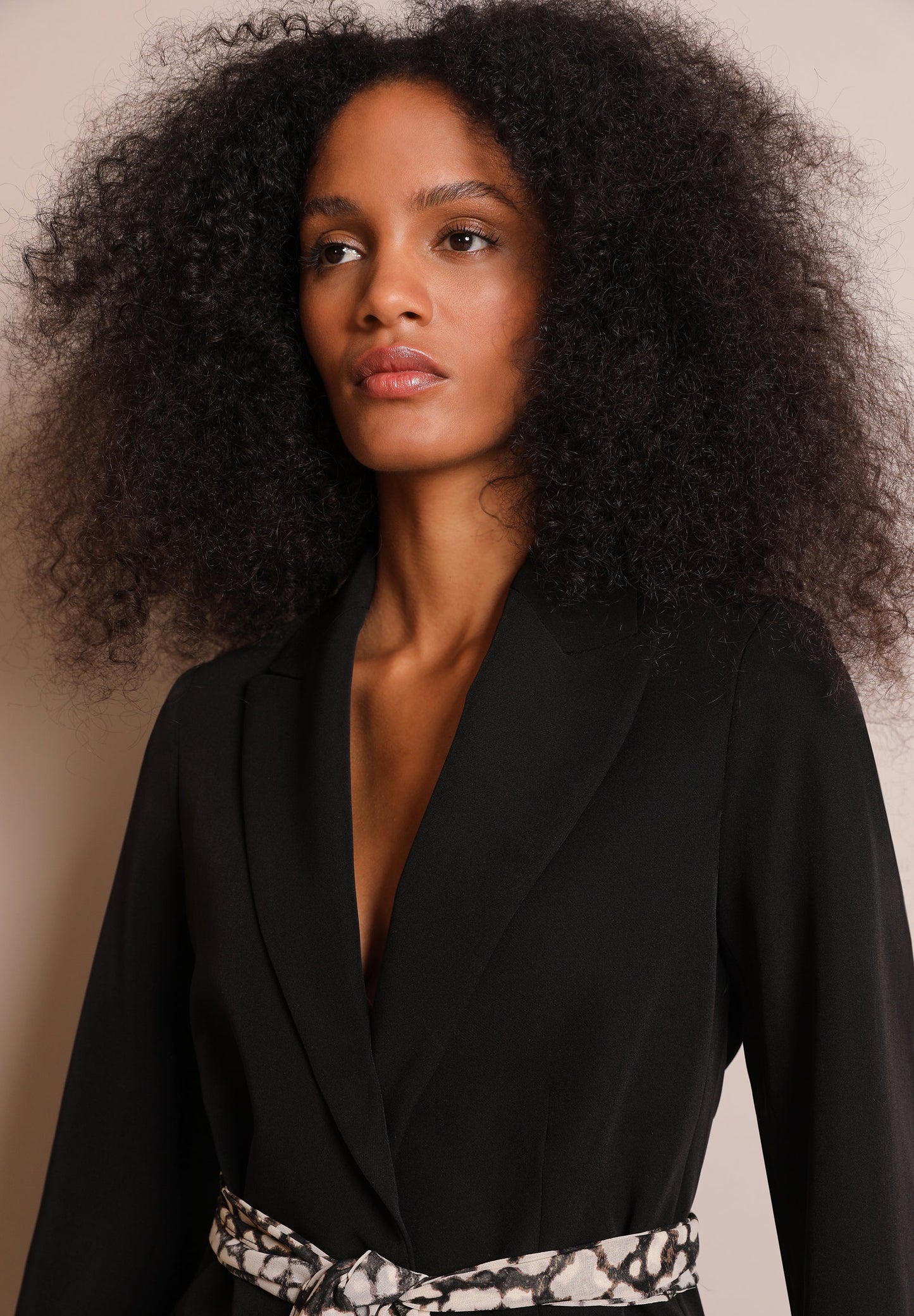 ANIMAL PRINT BLAZER WITH BELT