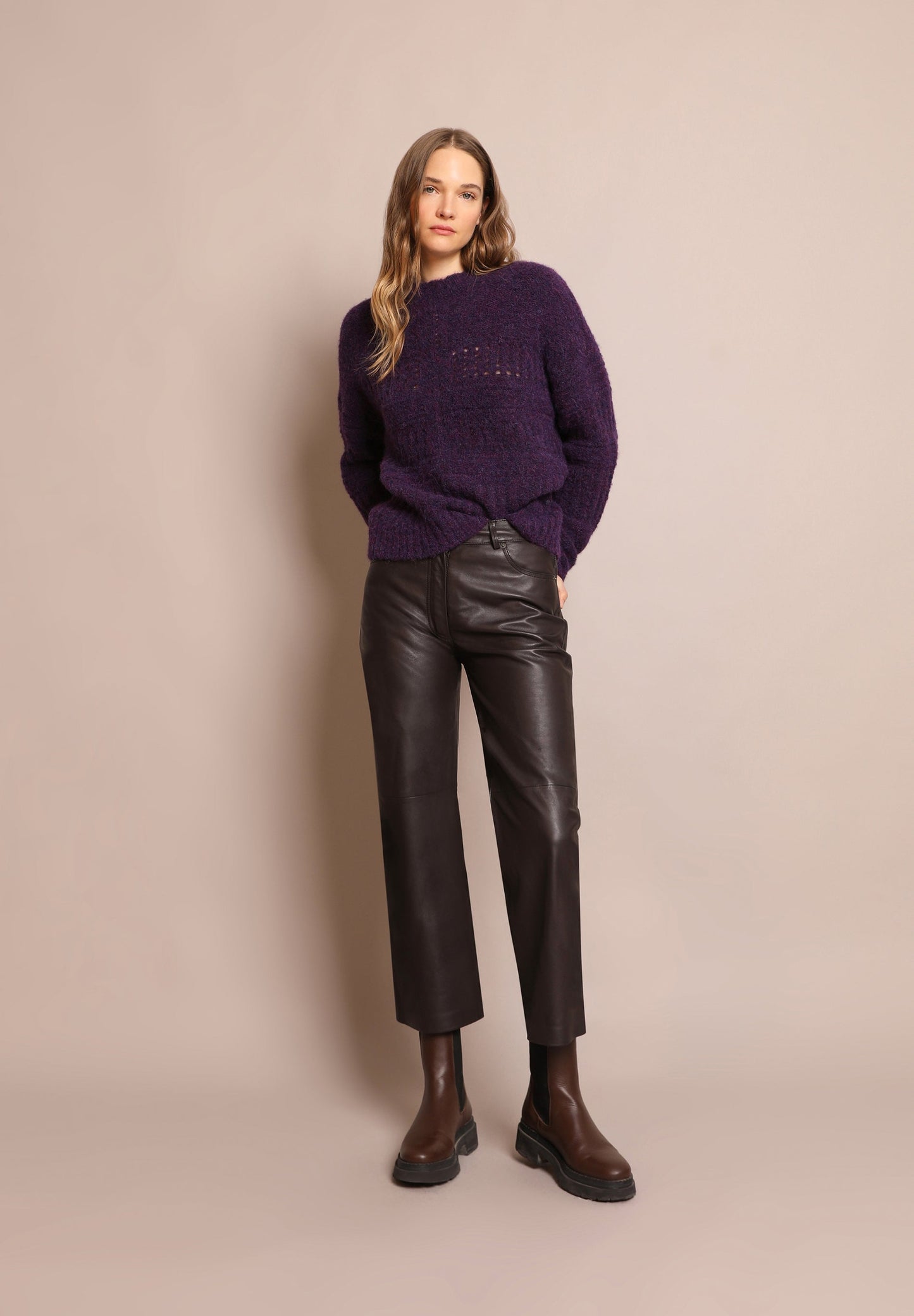 DIE-CUT WOOL SWEATER