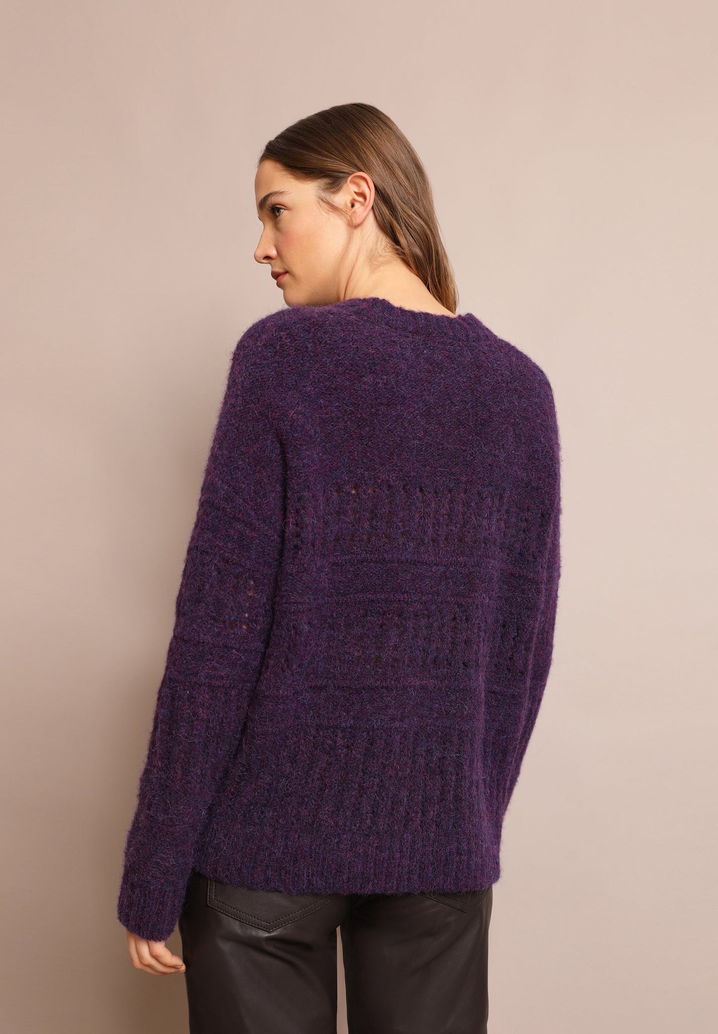 DIE-CUT WOOL SWEATER