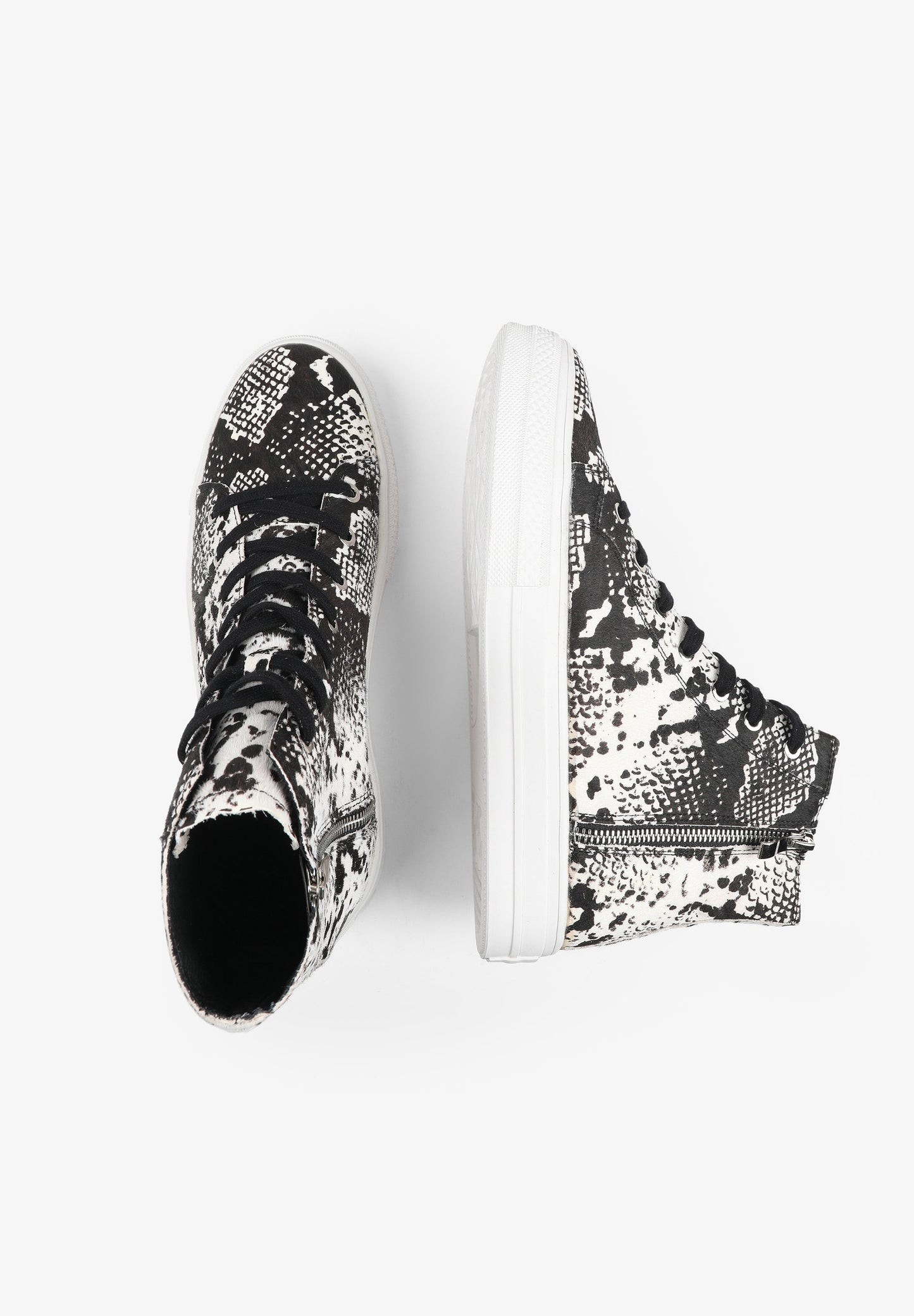 HIGH TOP SNEAKERS WITH ANIMAL PRINT