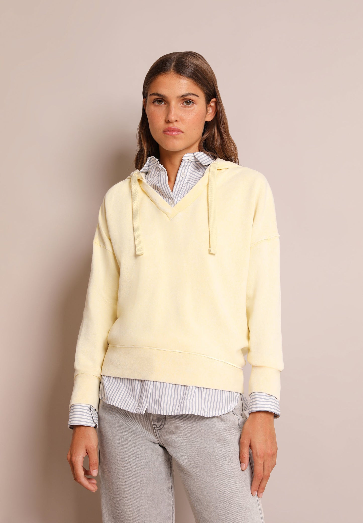 HOOD DETAIL SWEATSHIRT