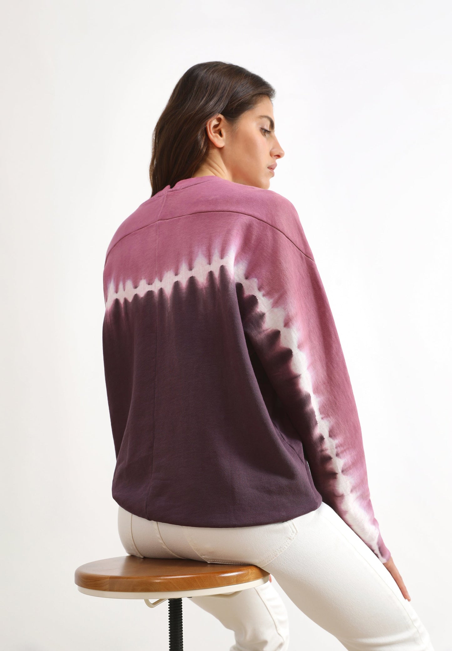 TIE-DYE SWEATSHIRT