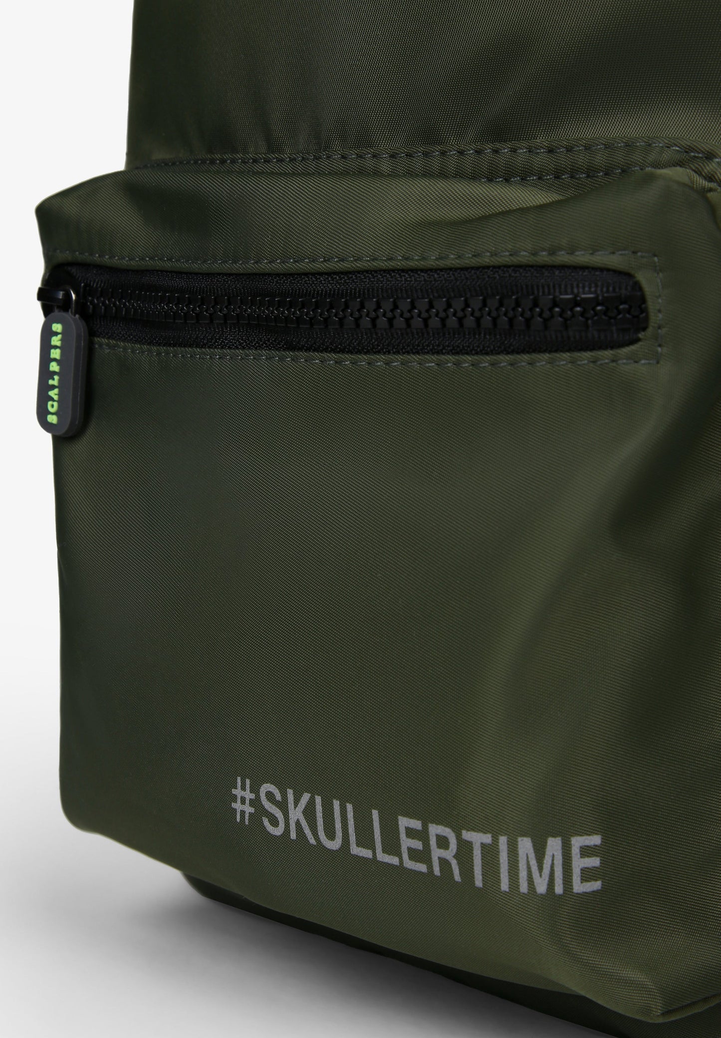 FRONT SKULL BACKPACK