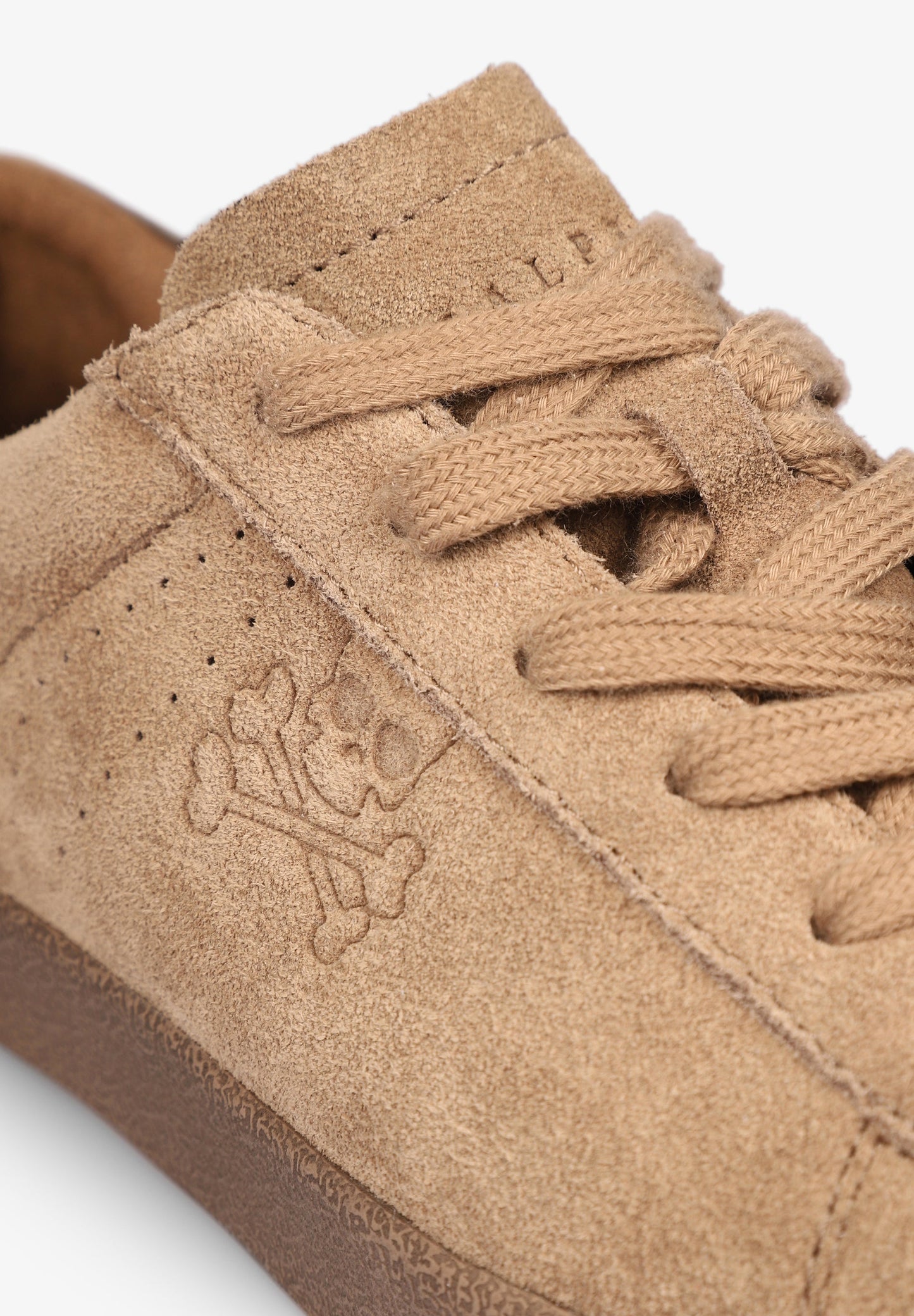 LOW TOP SUEDE SNEAKERS