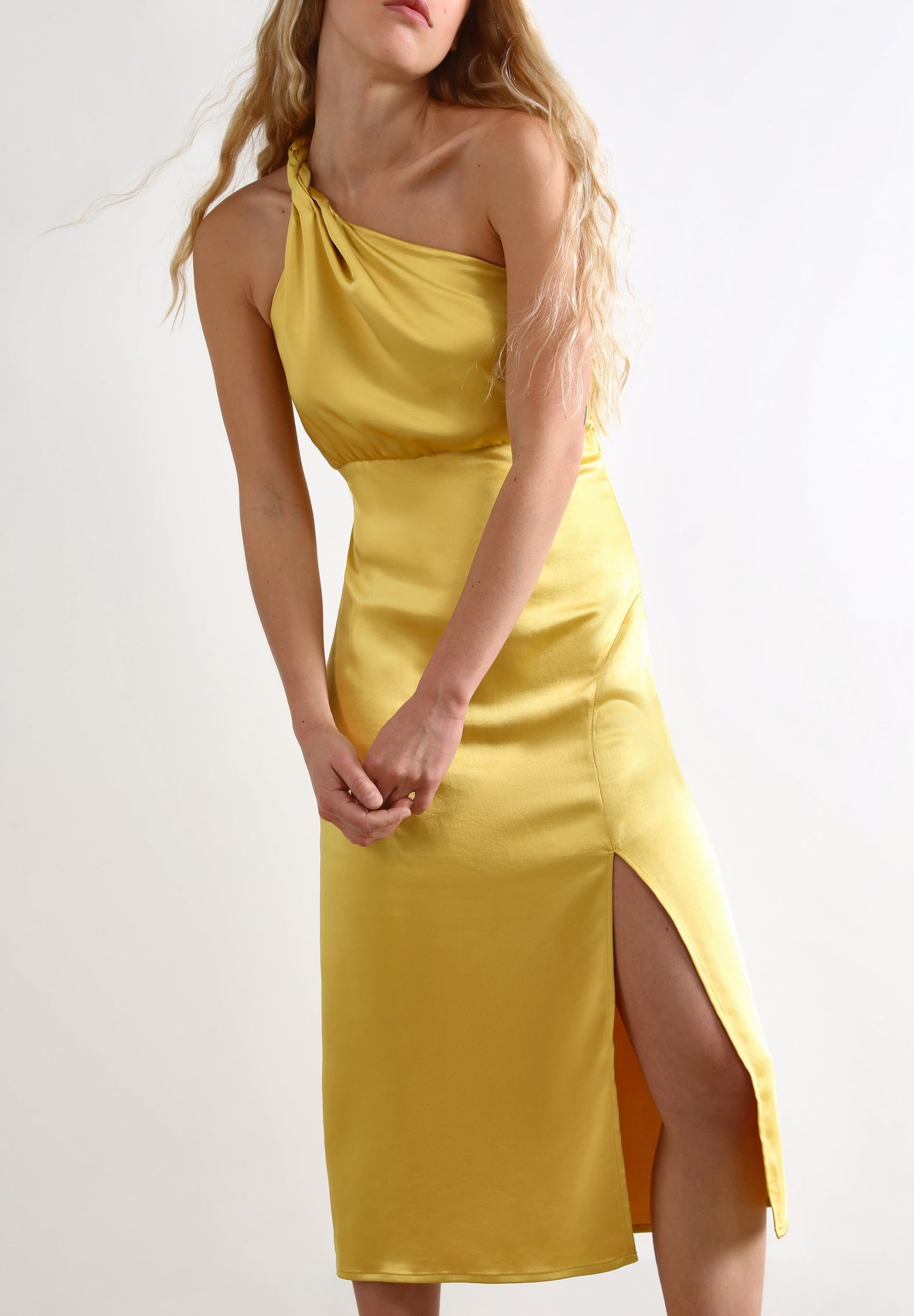 ASYMMETRIC BACK SLIT DRESS