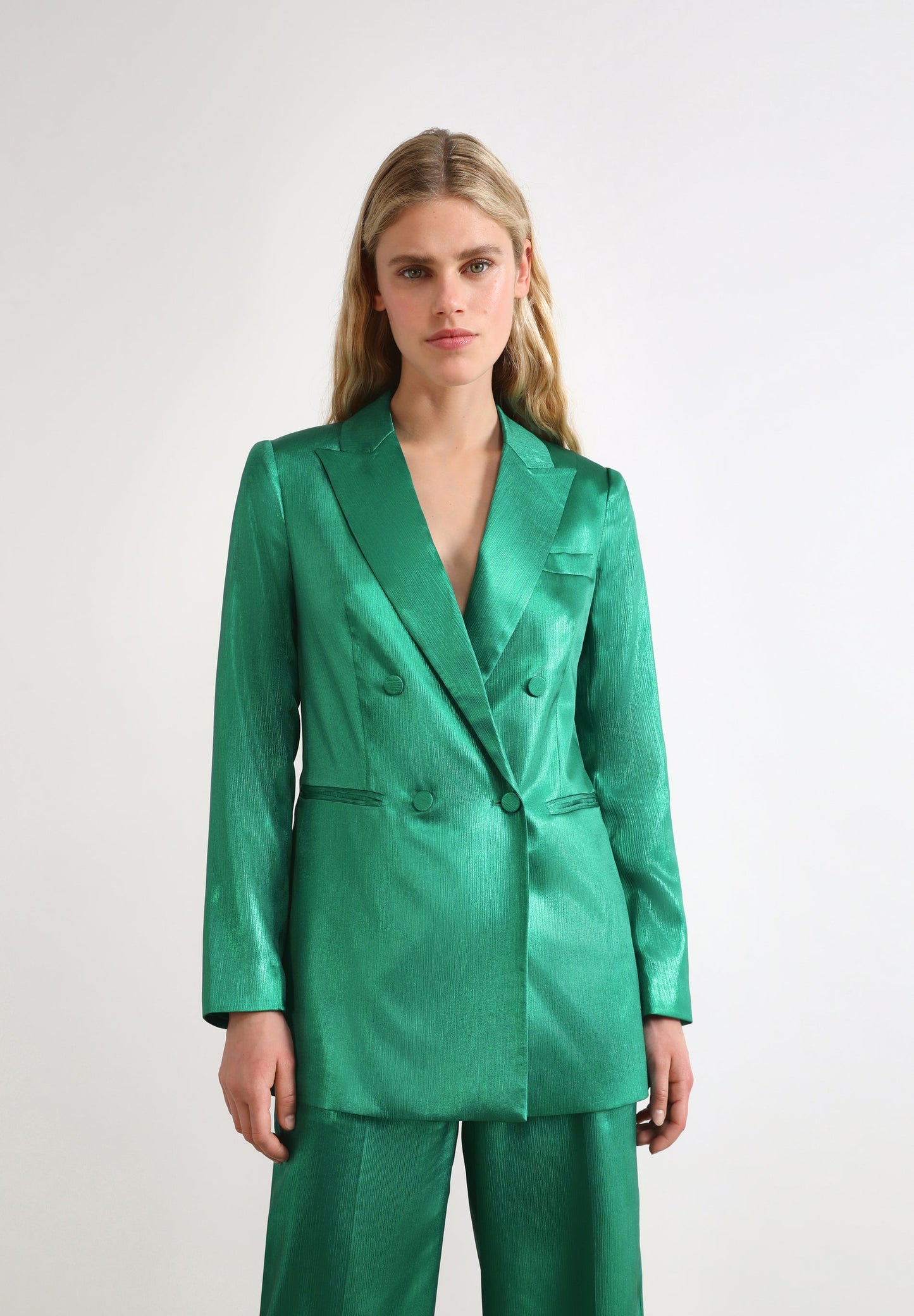 DOUBLE-BREASTED SATIN BLAZER